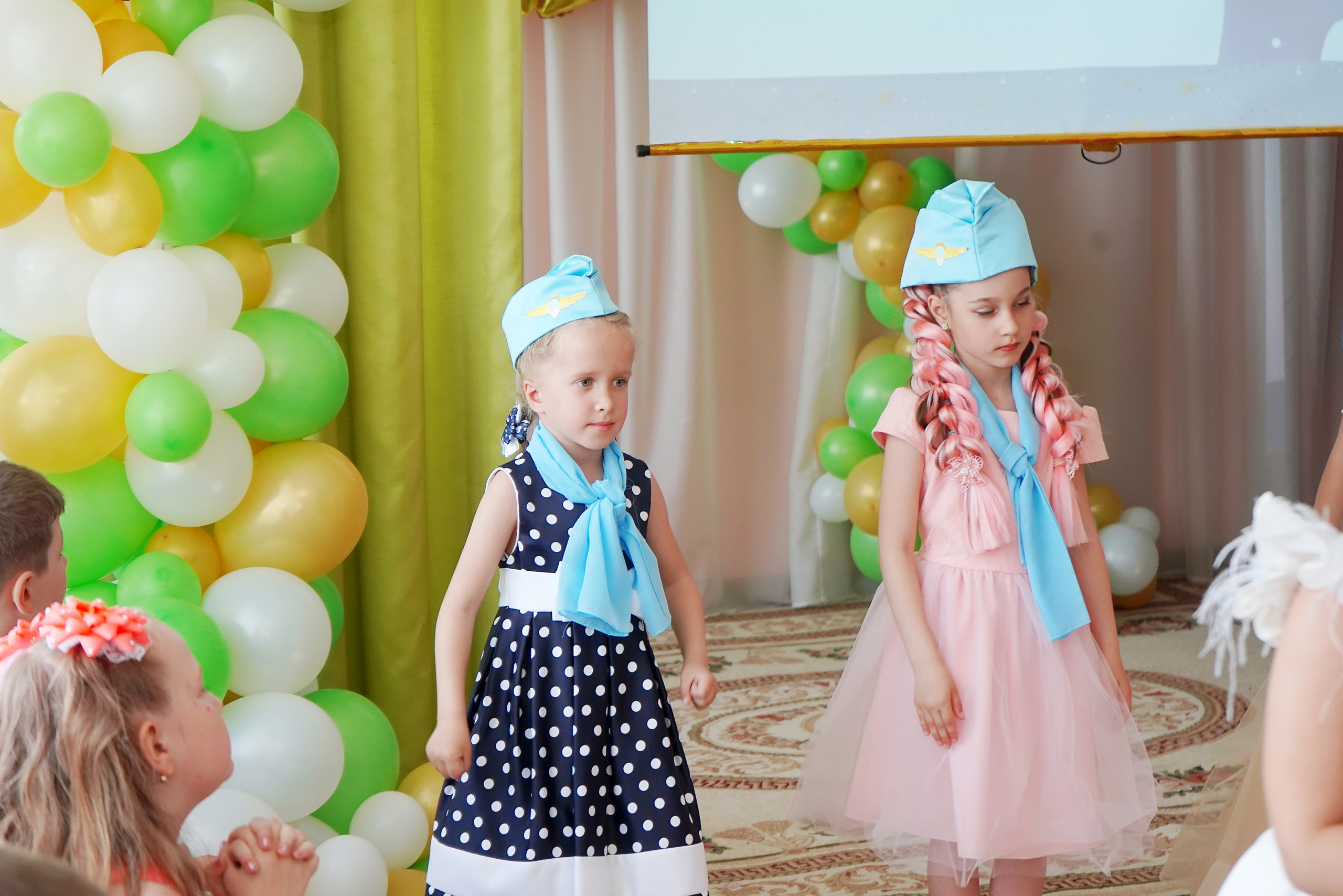 Фотосъемка видеосъёмка фотограф видеооператор новогодних утренников  в. Фотограф, видеооператор Нина Коршунова