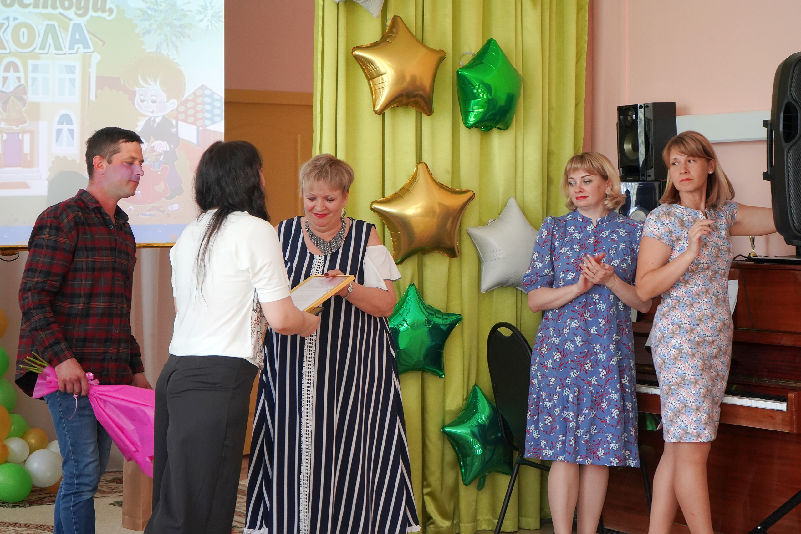 Фотосъемка видеосъёмка фотограф видеооператор новогодних утренников  в. Фотограф, видеооператор Нина Коршунова