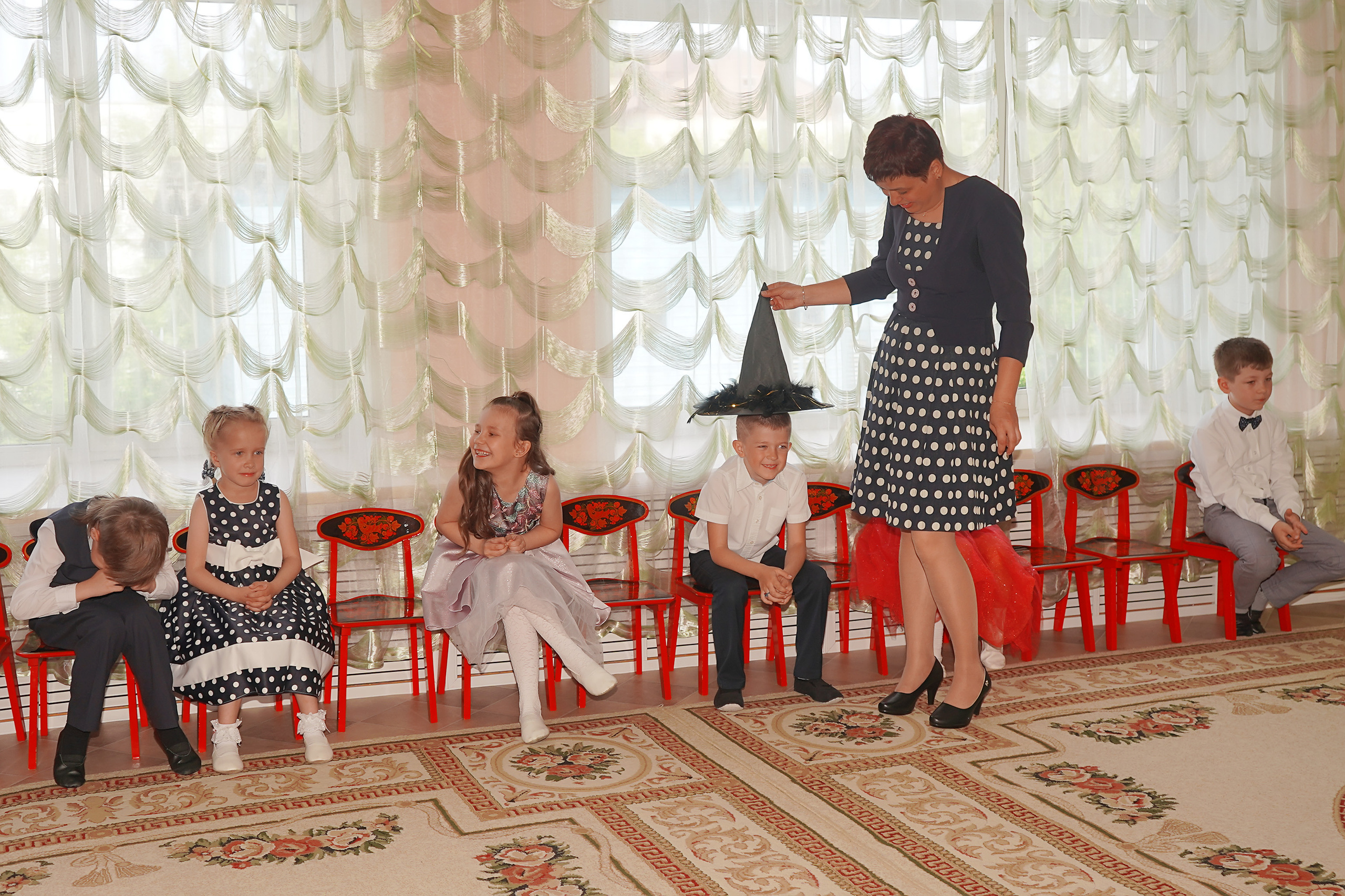 Фотосъемка видеосъёмка фотограф видеооператор новогодних утренников  в. Фотограф, видеооператор Нина Коршунова