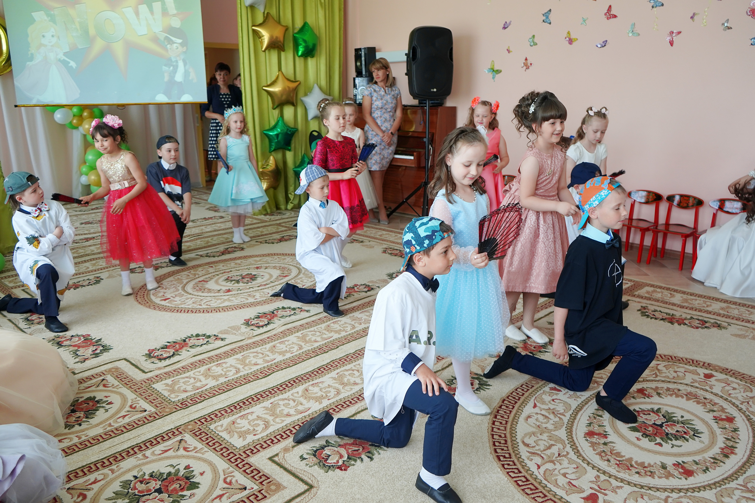 Фотосъемка видеосъёмка фотограф видеооператор новогодних утренников  в. Фотограф, видеооператор Нина Коршунова