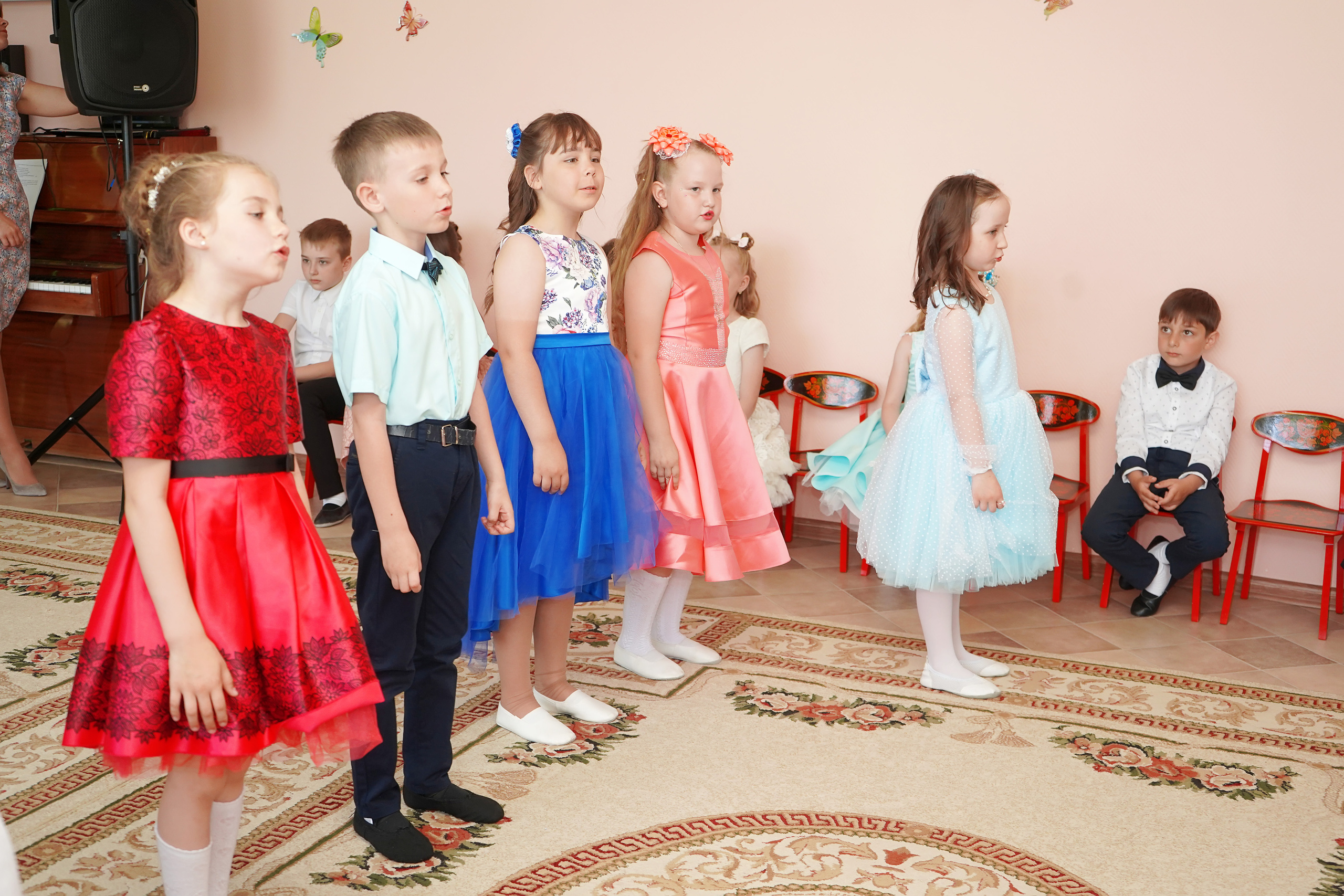 Фотосъемка видеосъёмка фотограф видеооператор новогодних утренников  в. Фотограф, видеооператор Нина Коршунова