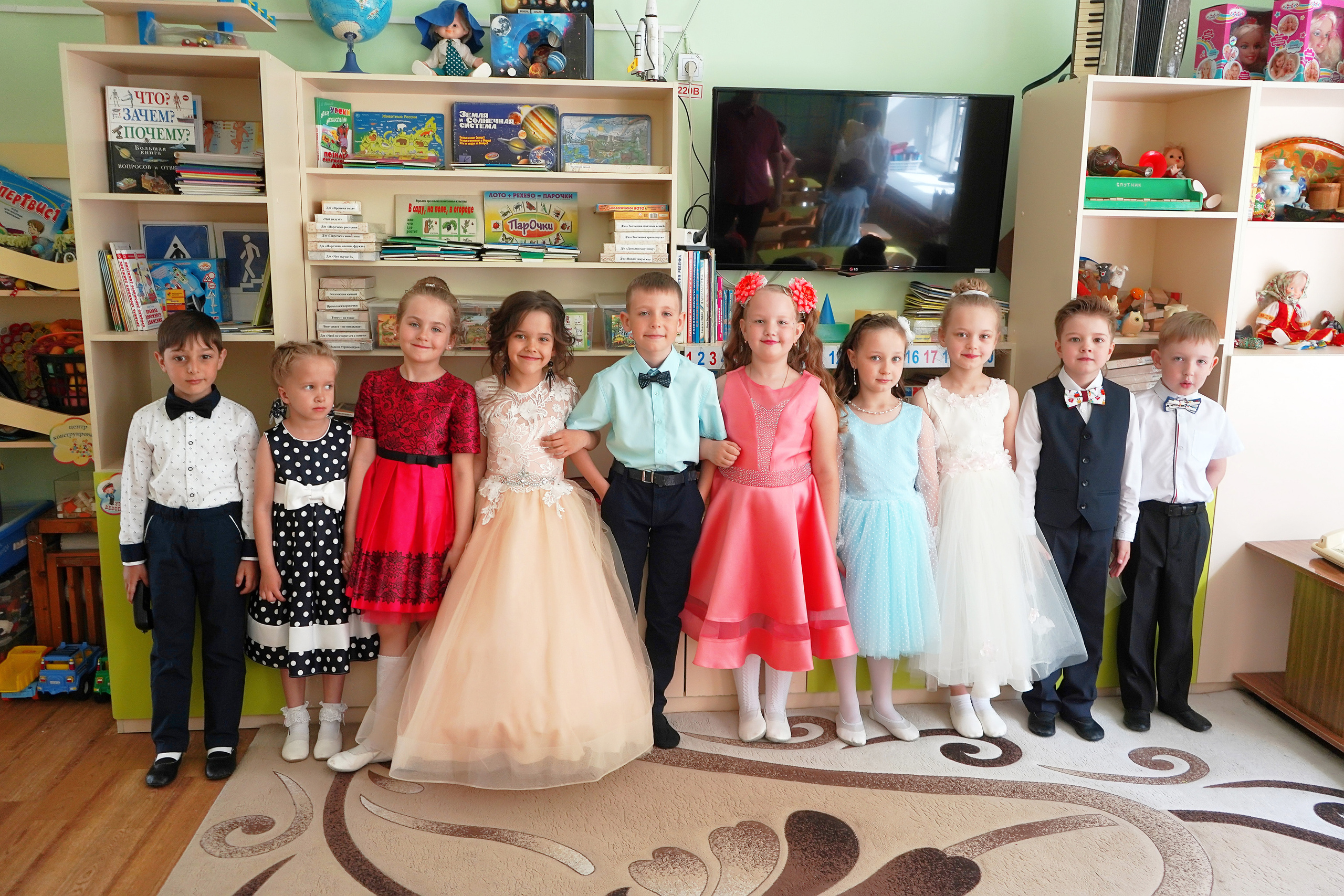 Фотосъемка видеосъёмка фотограф видеооператор новогодних утренников  в. Фотограф, видеооператор Нина Коршунова