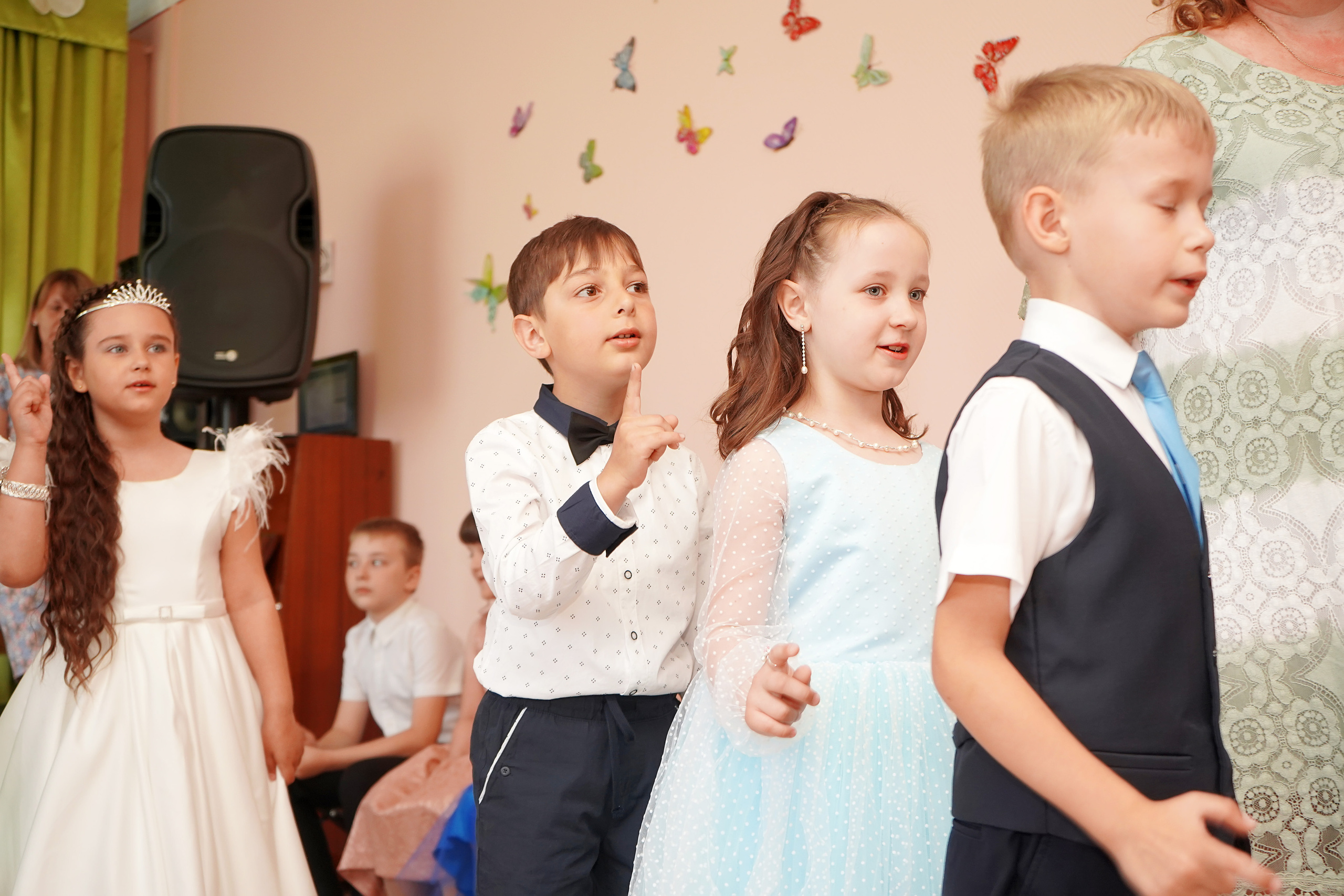 Фотосъемка видеосъёмка фотограф видеооператор новогодних утренников  в. Фотограф, видеооператор Нина Коршунова