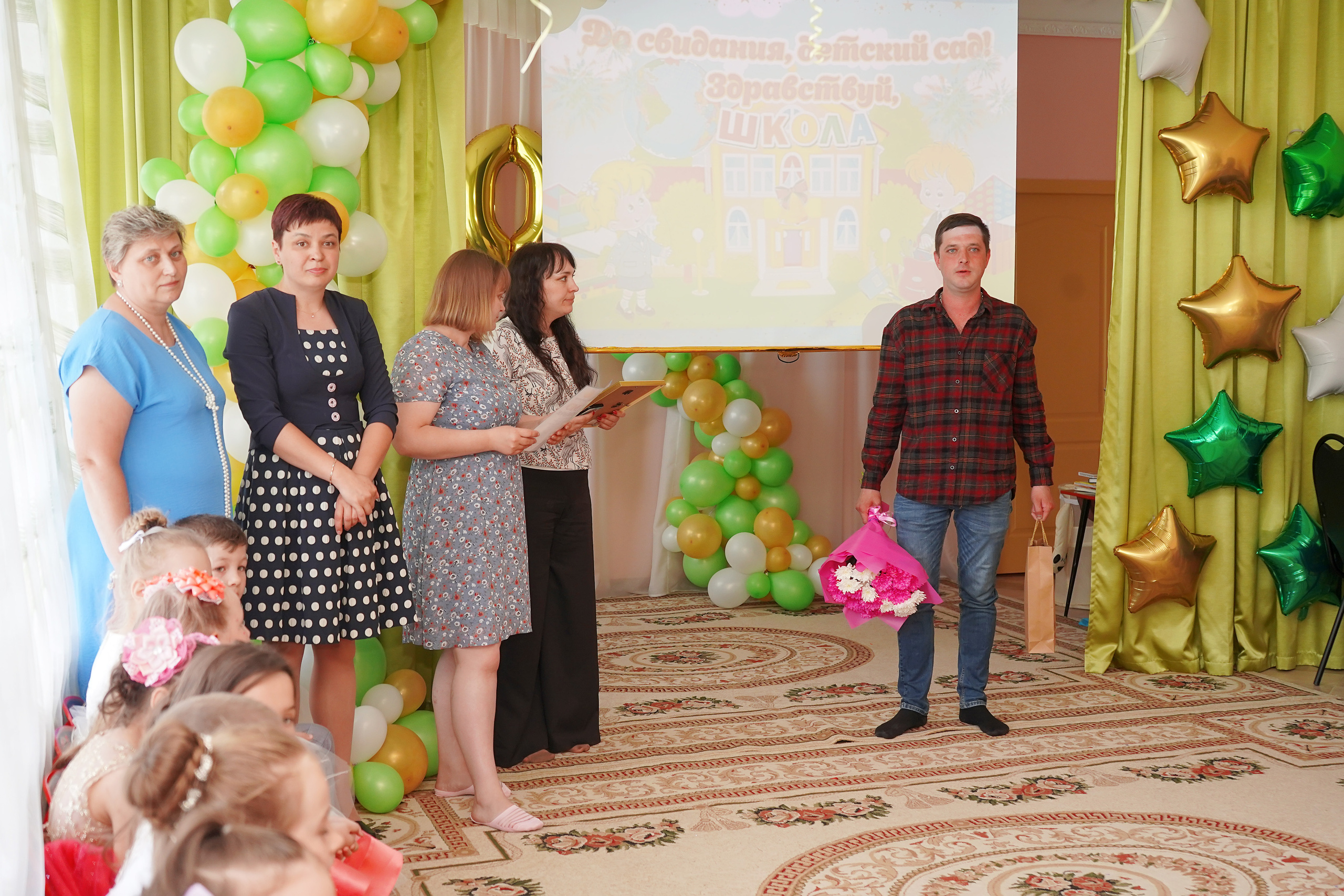 Фотосъемка видеосъёмка фотограф видеооператор новогодних утренников  в. Фотограф, видеооператор Нина Коршунова