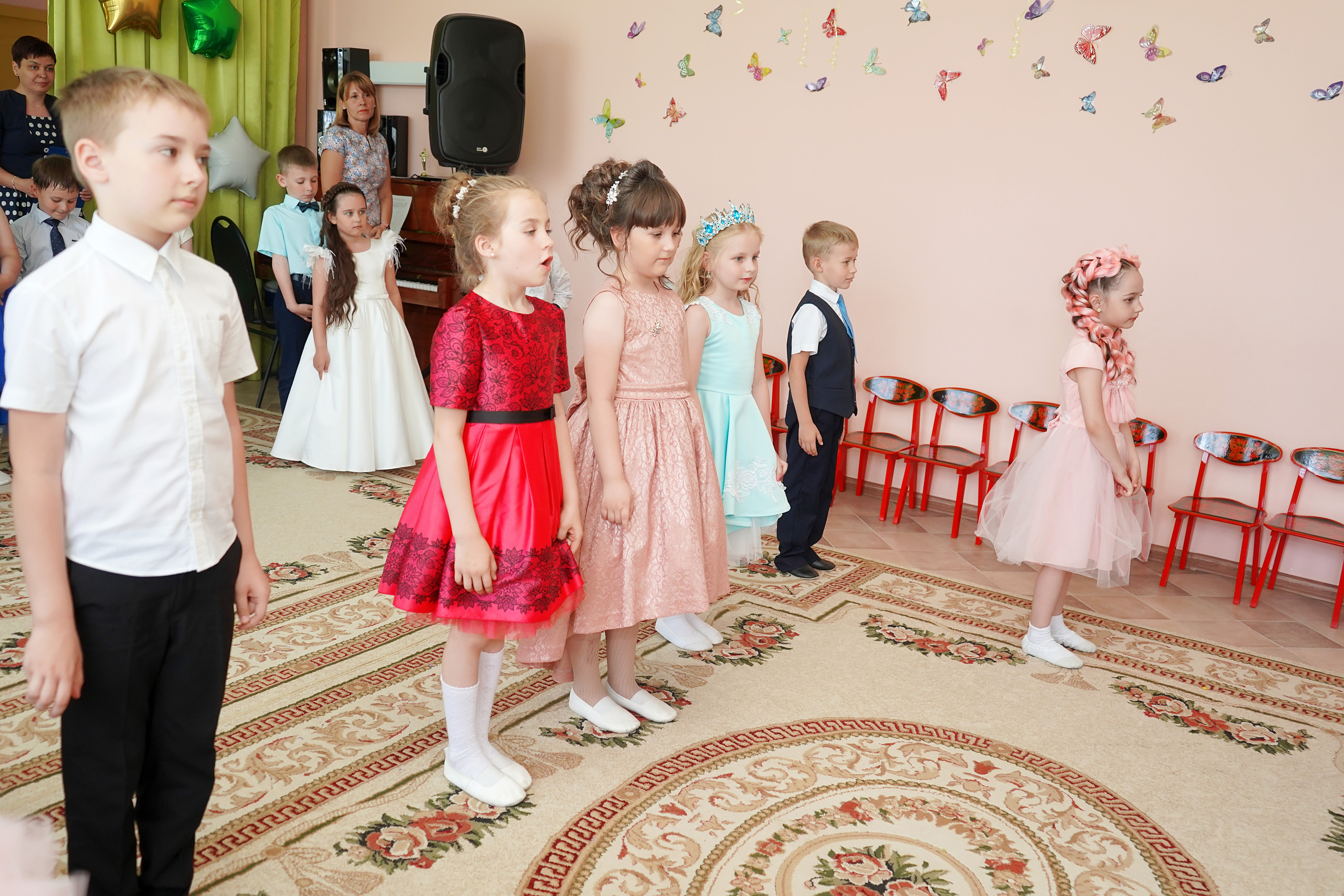 Фотосъемка видеосъёмка фотограф видеооператор новогодних утренников  в. Фотограф, видеооператор Нина Коршунова