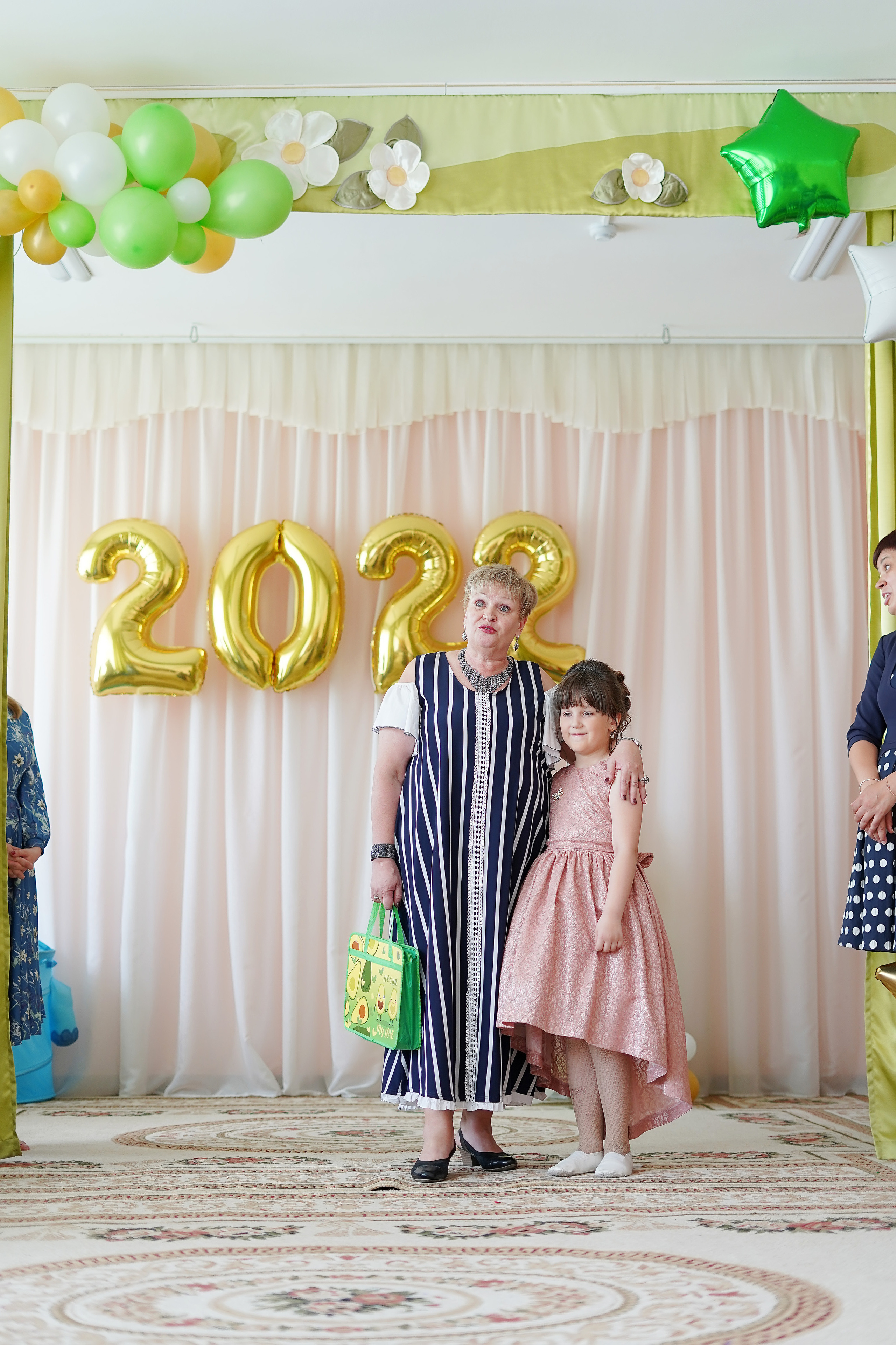 Фотосъемка видеосъёмка фотограф видеооператор новогодних утренников  в. Фотограф, видеооператор Нина Коршунова