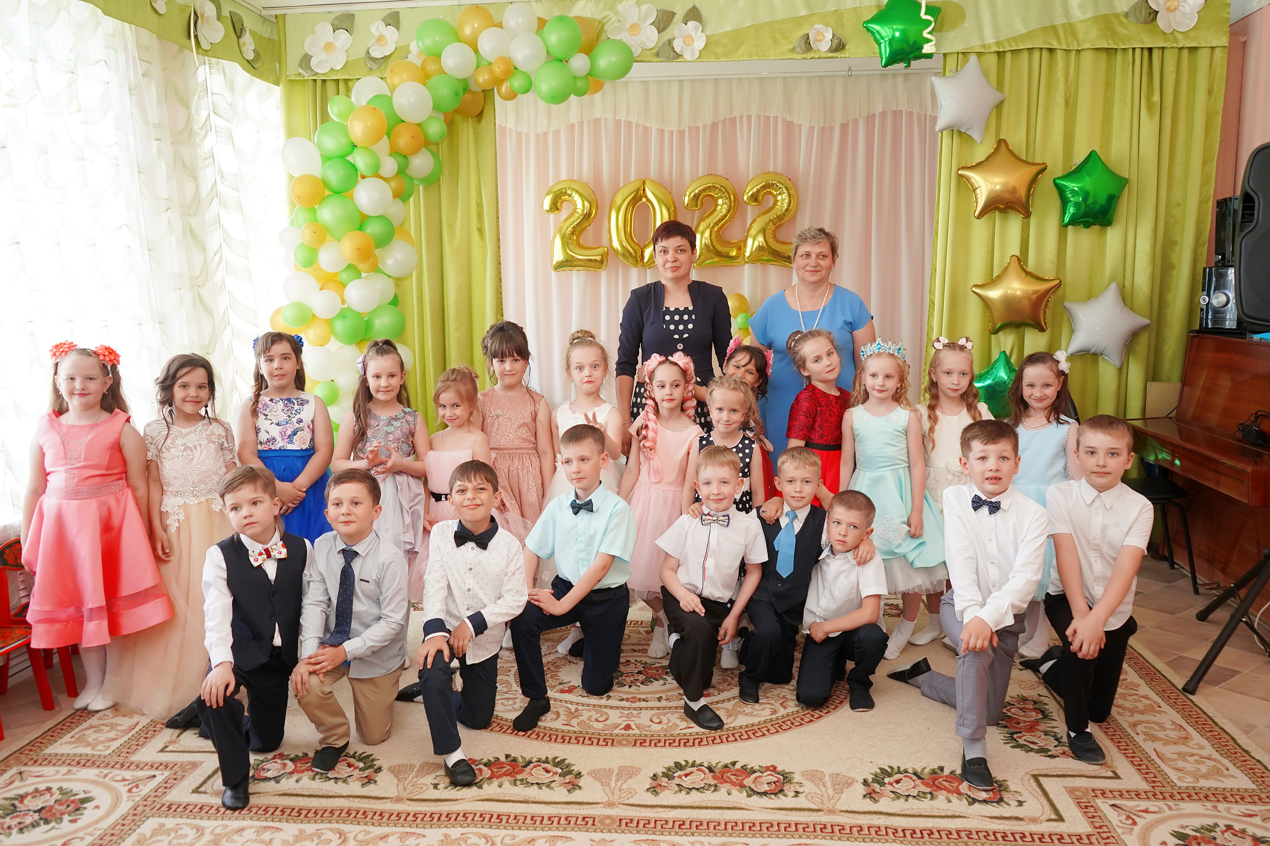 Фотосъемка видеосъёмка фотограф видеооператор новогодних утренников  в. Фотограф, видеооператор Нина Коршунова