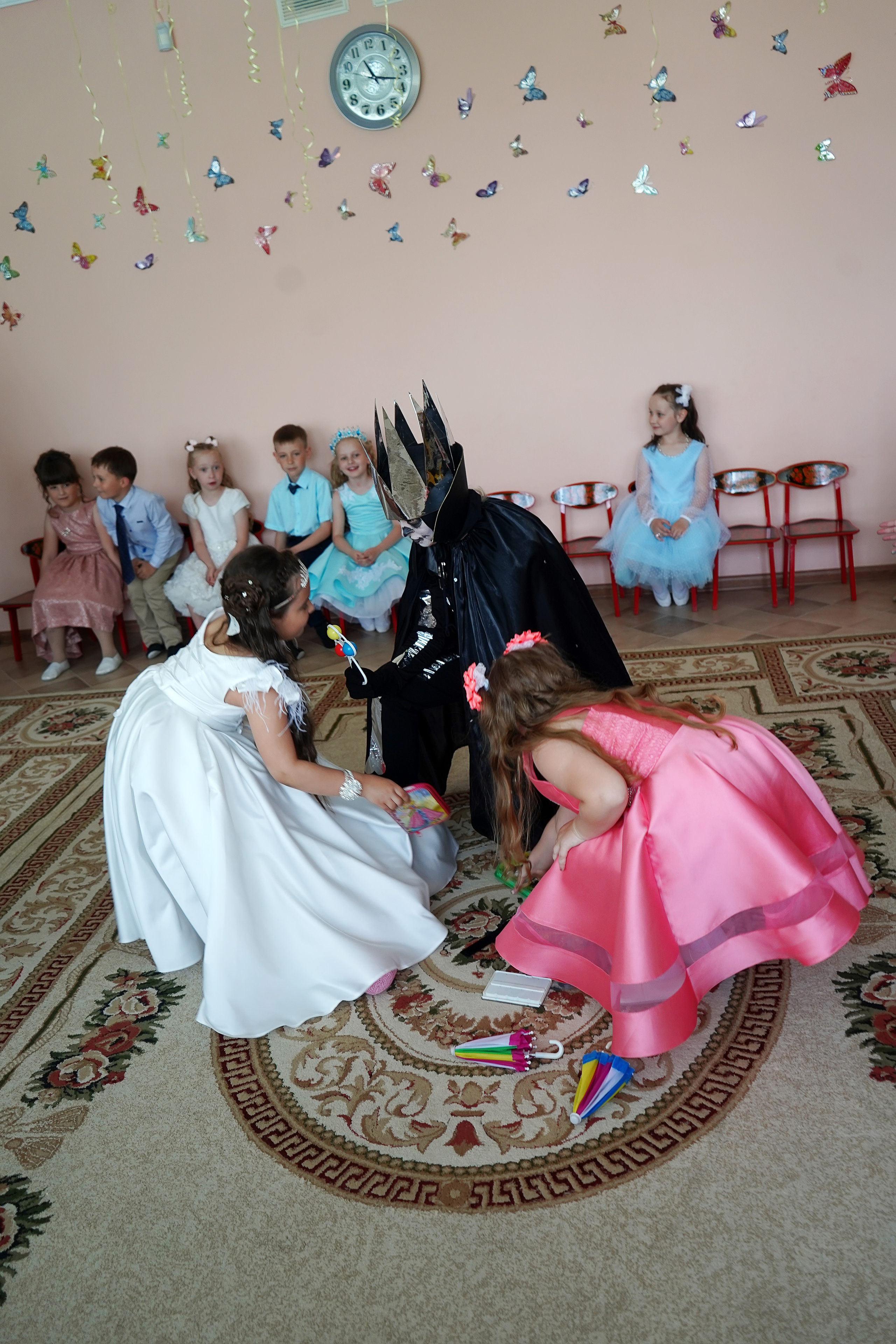 Фотосъемка видеосъёмка фотограф видеооператор новогодних утренников  в. Фотограф, видеооператор Нина Коршунова