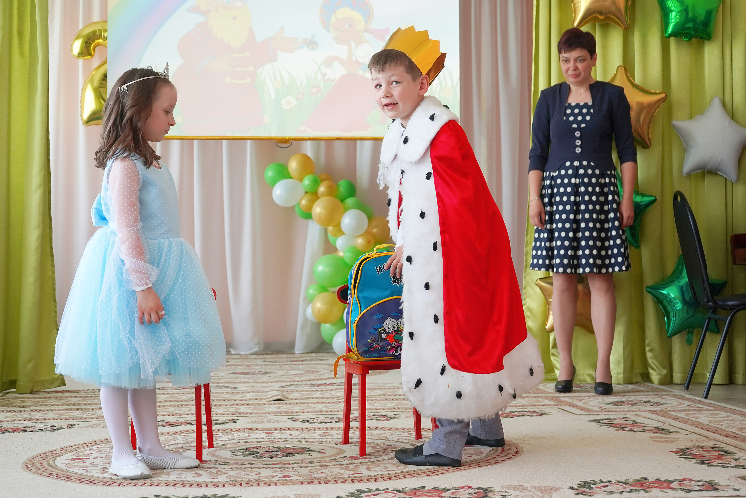 Фотосъемка видеосъёмка фотограф видеооператор новогодних утренников  в. Фотограф, видеооператор Нина Коршунова