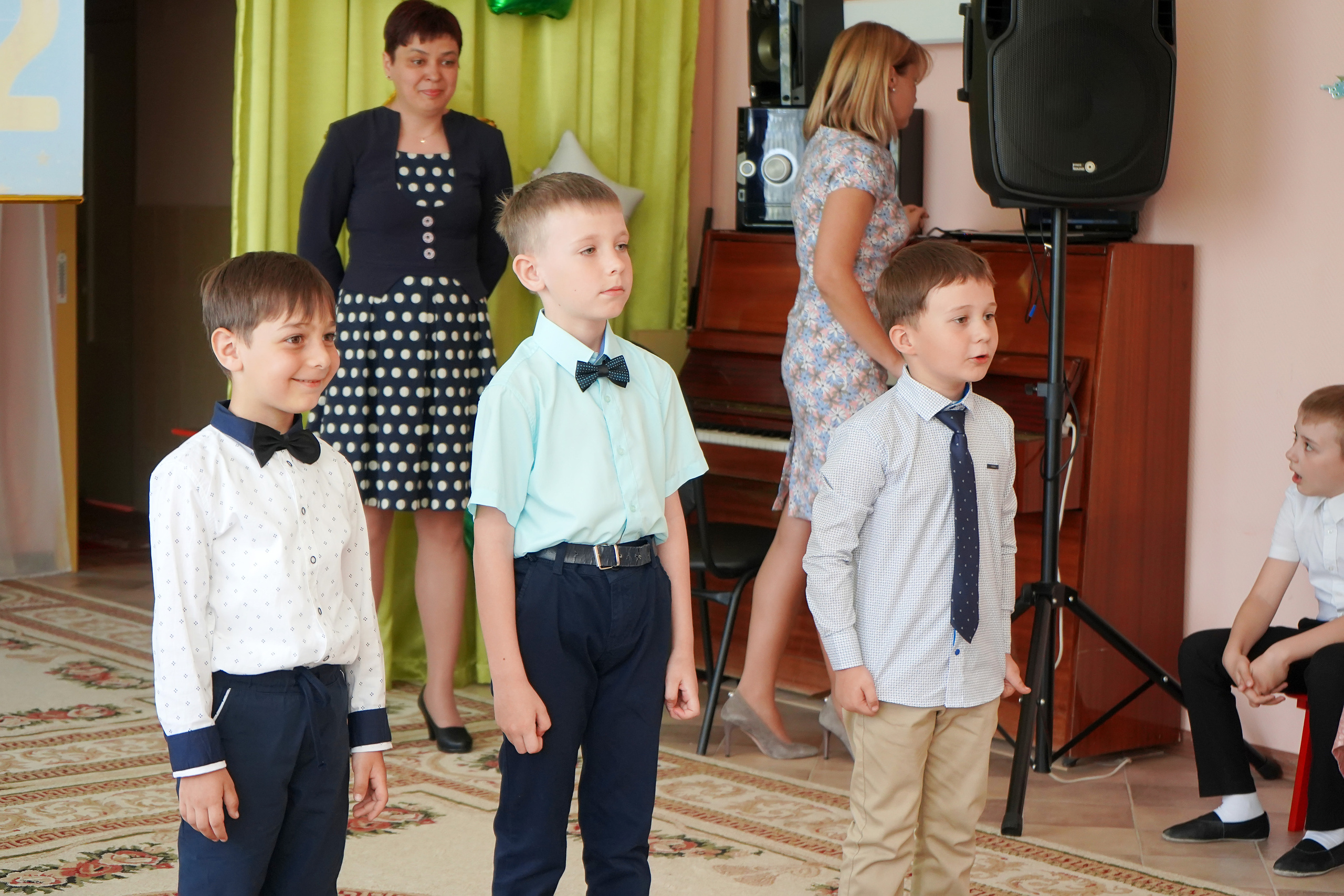 Фотосъемка видеосъёмка фотограф видеооператор новогодних утренников  в. Фотограф, видеооператор Нина Коршунова