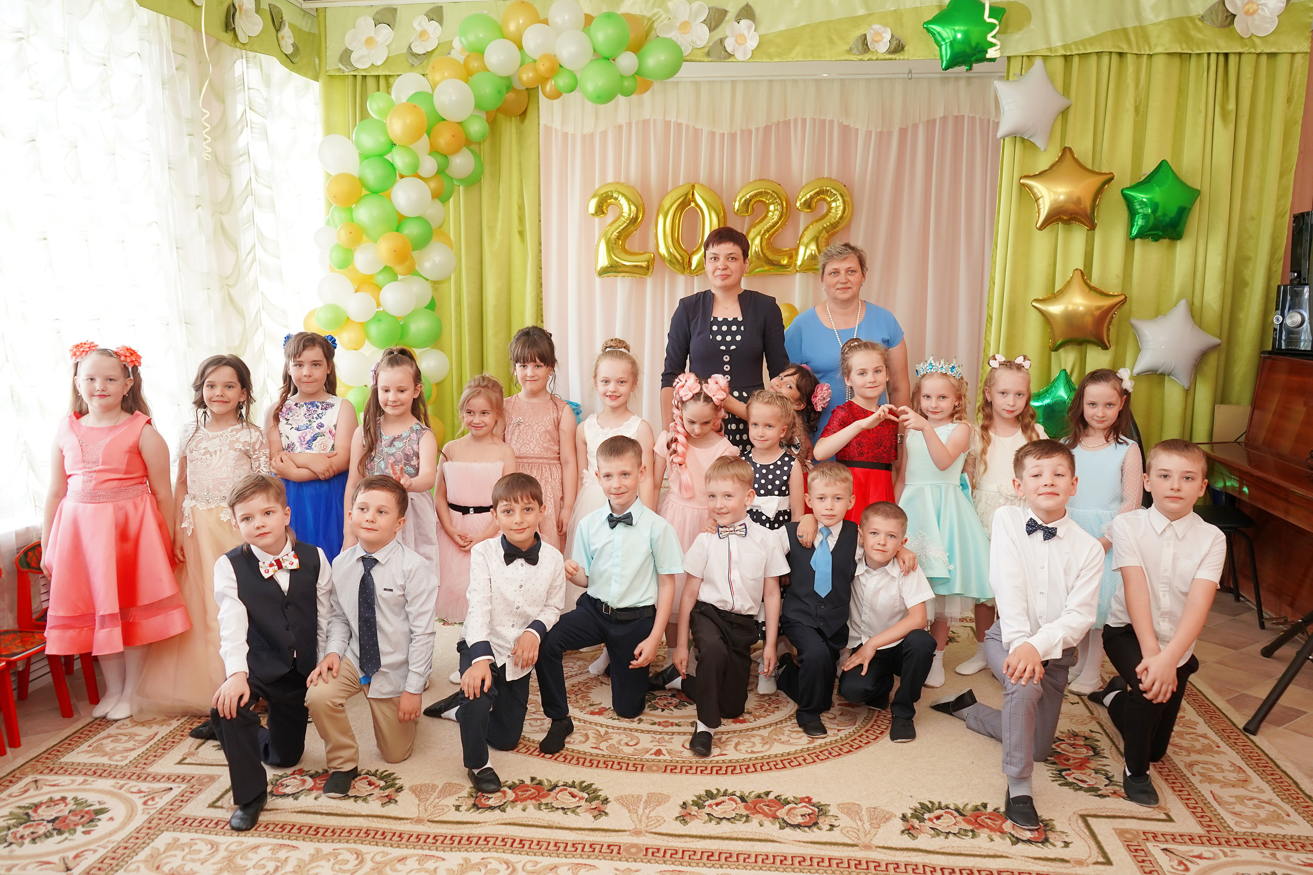 Фотосъемка видеосъёмка фотограф видеооператор новогодних утренников  в. Фотограф, видеооператор Нина Коршунова