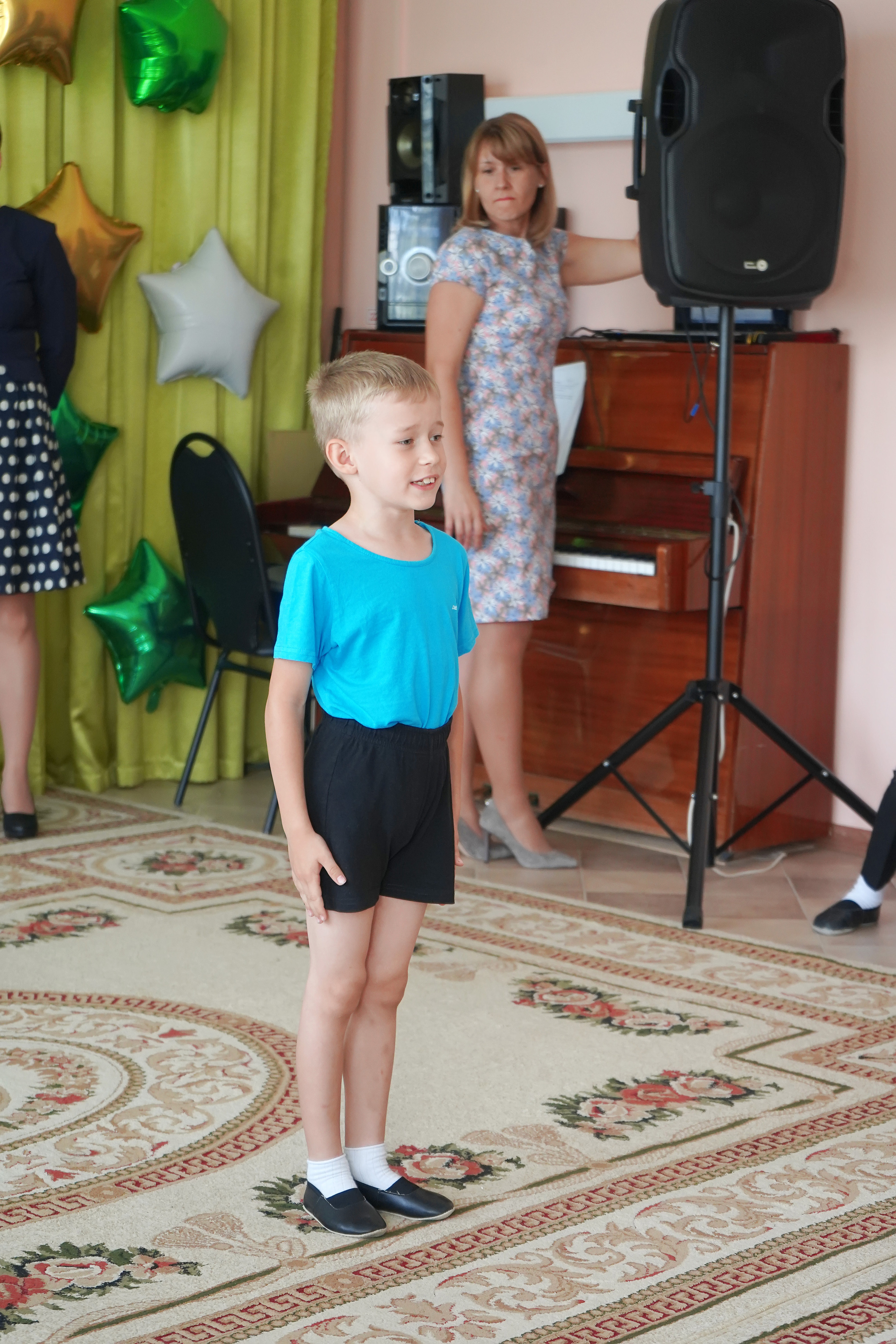 Фотосъемка видеосъёмка фотограф видеооператор новогодних утренников  в. Фотограф, видеооператор Нина Коршунова