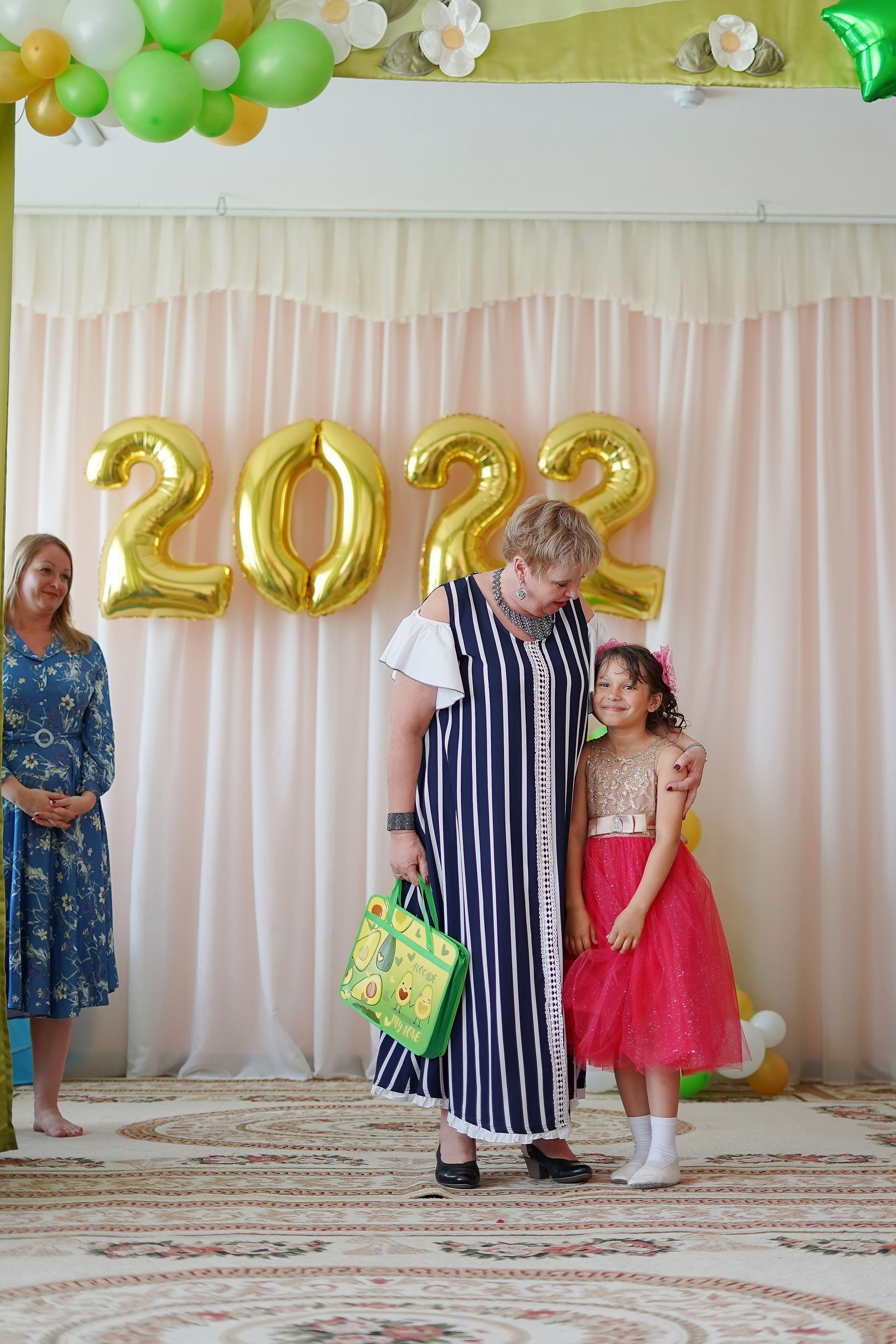 Фотосъемка видеосъёмка фотограф видеооператор новогодних утренников  в. Фотограф, видеооператор Нина Коршунова