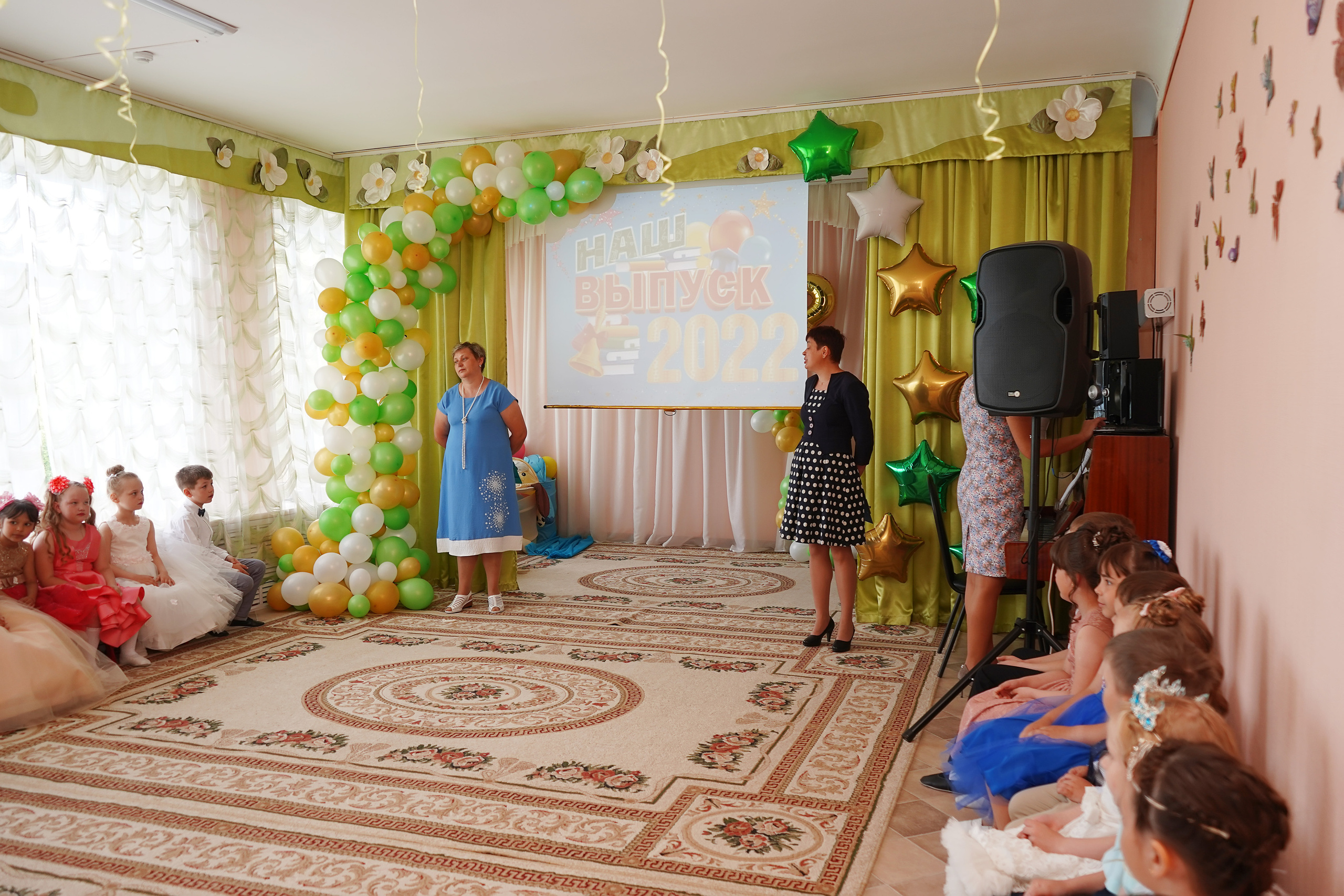 Фотосъемка видеосъёмка фотограф видеооператор новогодних утренников  в. Фотограф, видеооператор Нина Коршунова