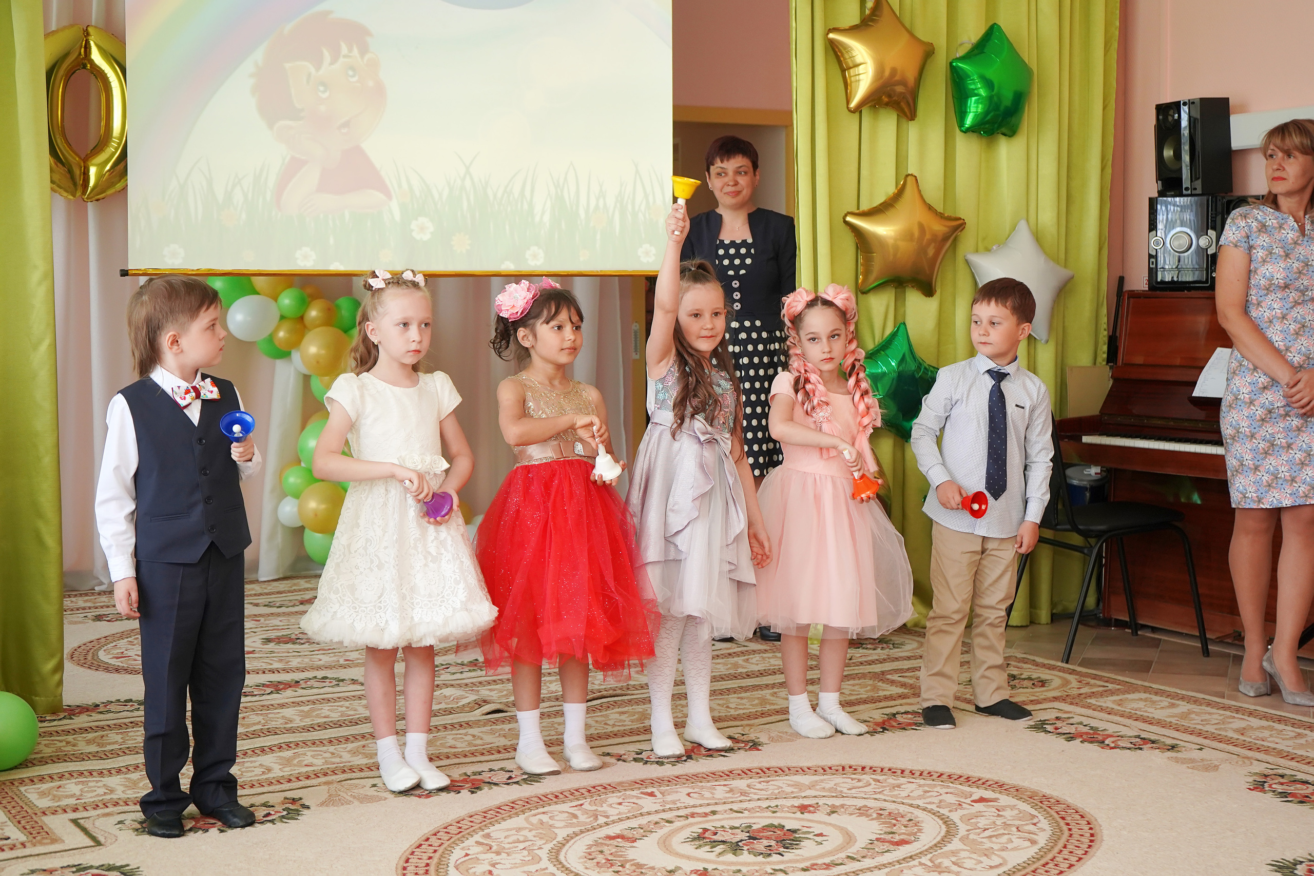 Фотосъемка видеосъёмка фотограф видеооператор новогодних утренников  в. Фотограф, видеооператор Нина Коршунова