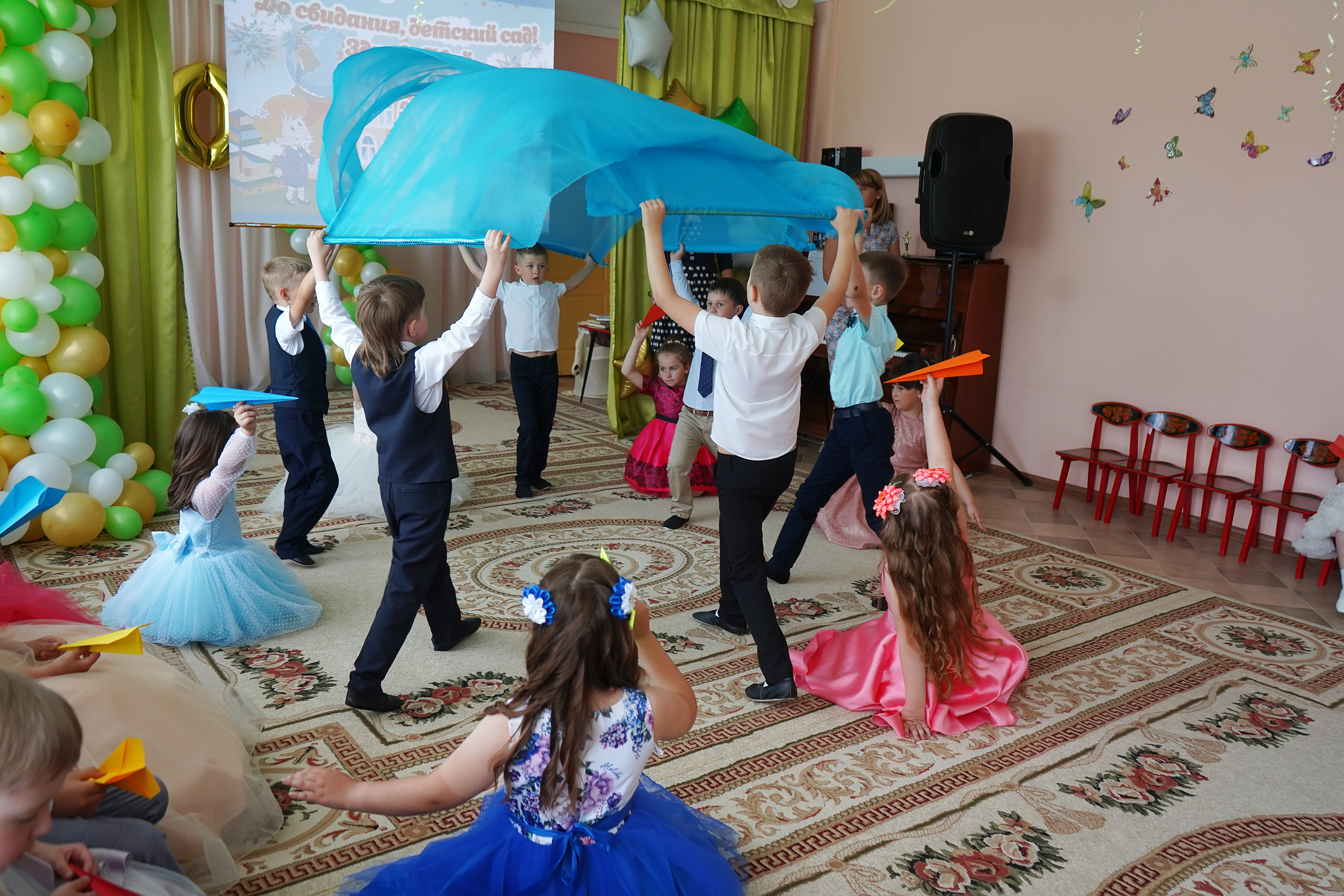 Фотосъемка видеосъёмка фотограф видеооператор новогодних утренников  в. Фотограф, видеооператор Нина Коршунова