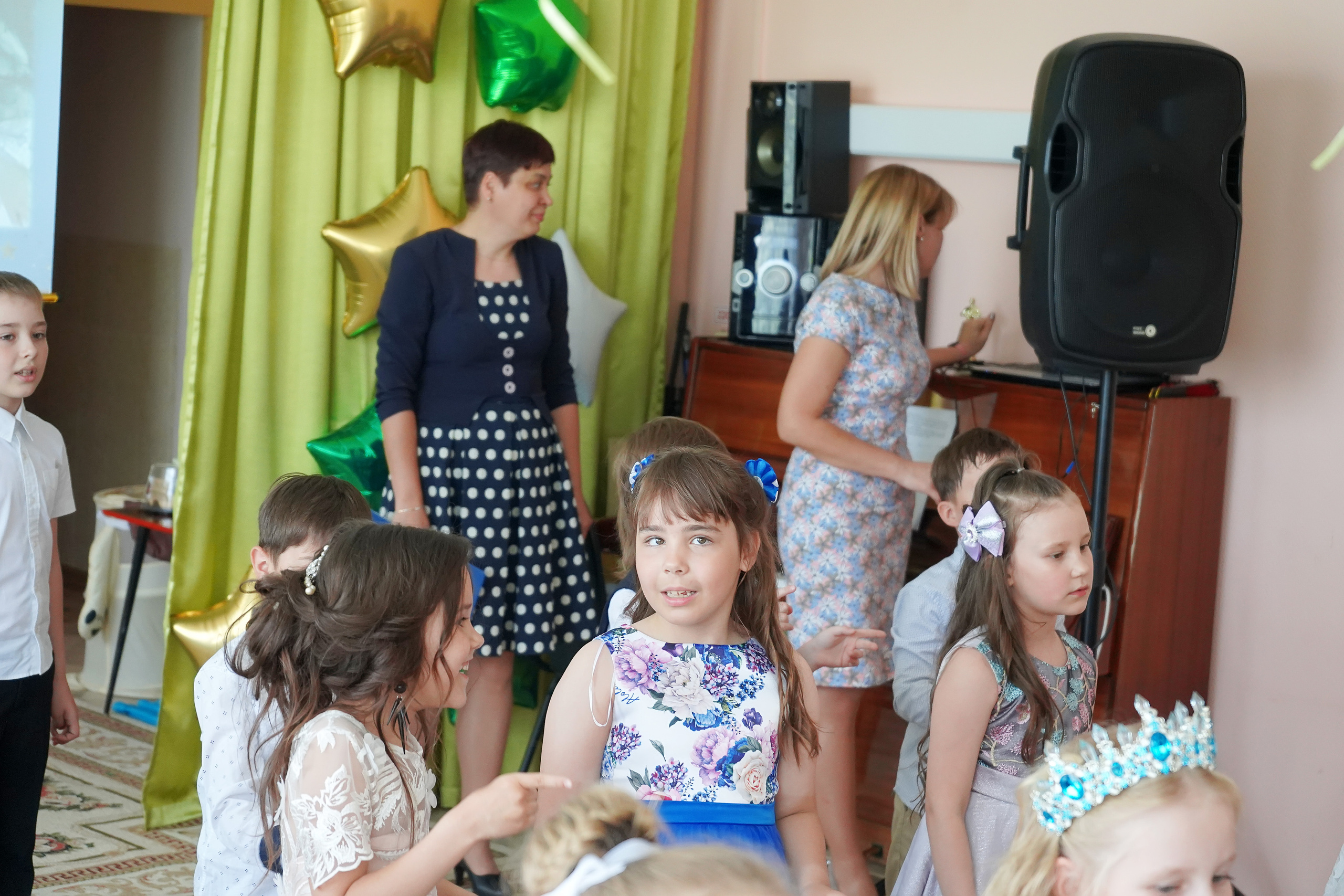 Фотосъемка видеосъёмка фотограф видеооператор новогодних утренников  в. Фотограф, видеооператор Нина Коршунова