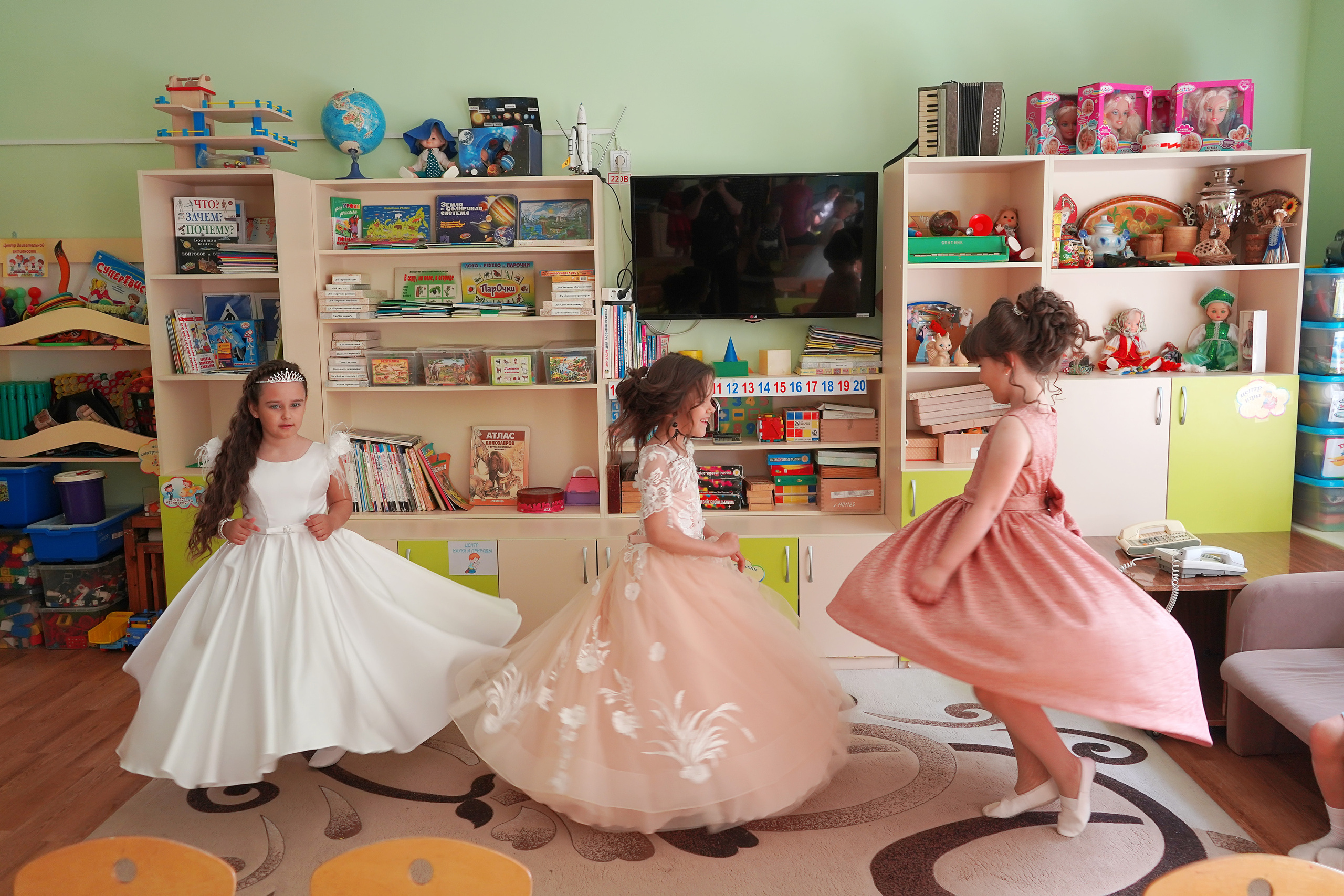 Фотосъемка видеосъёмка фотограф видеооператор новогодних утренников  в. Фотограф, видеооператор Нина Коршунова