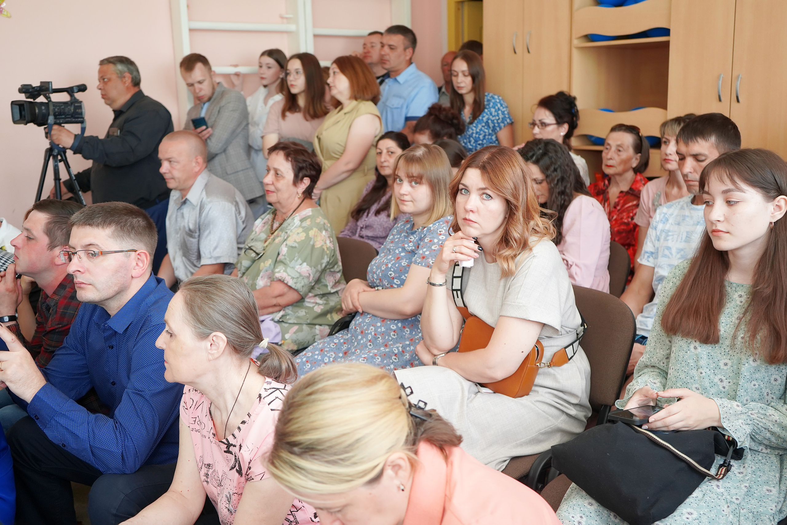 Фотосъемка видеосъёмка фотограф видеооператор новогодних утренников  в. Фотограф, видеооператор Нина Коршунова