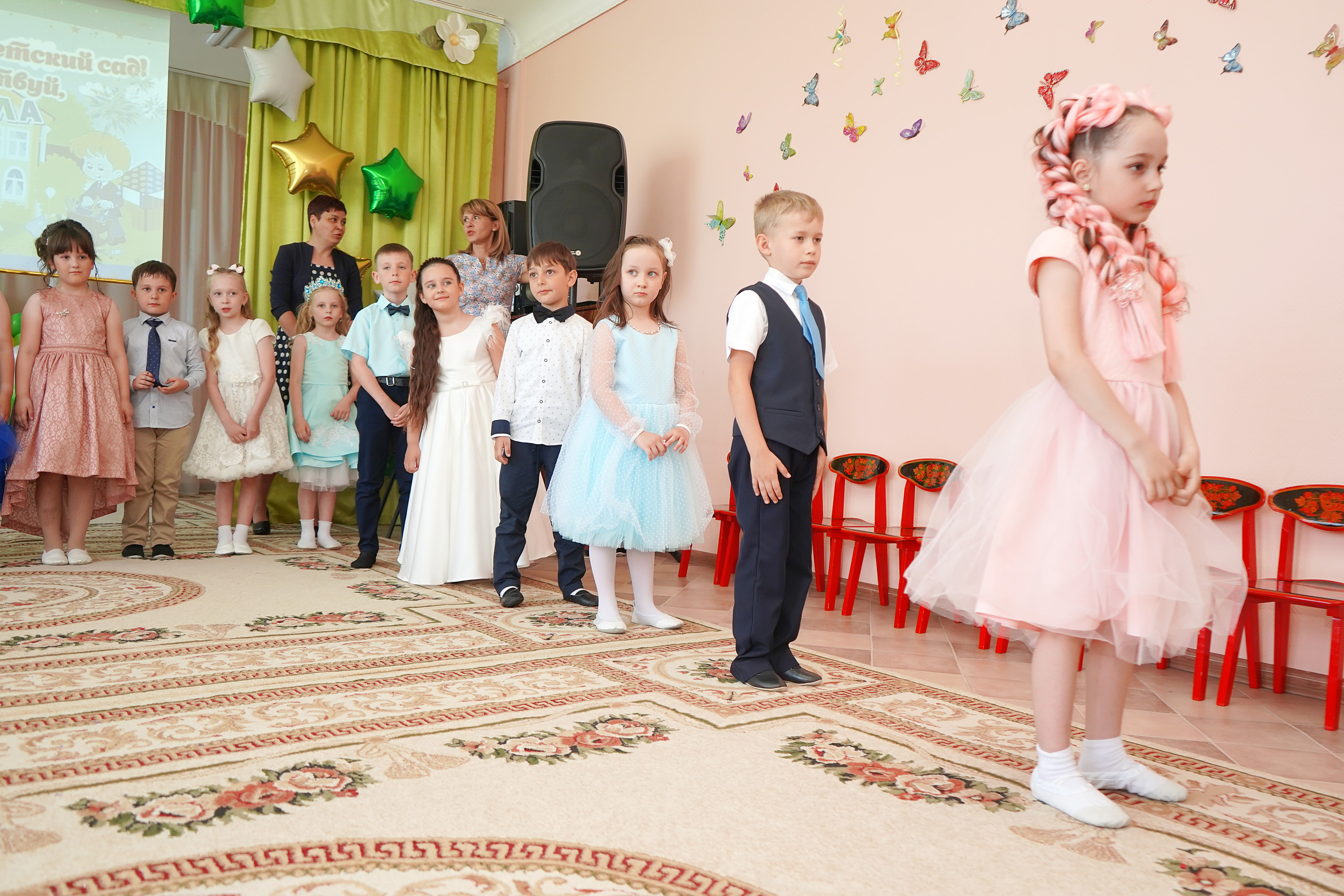 Фотосъемка видеосъёмка фотограф видеооператор новогодних утренников  в. Фотограф, видеооператор Нина Коршунова