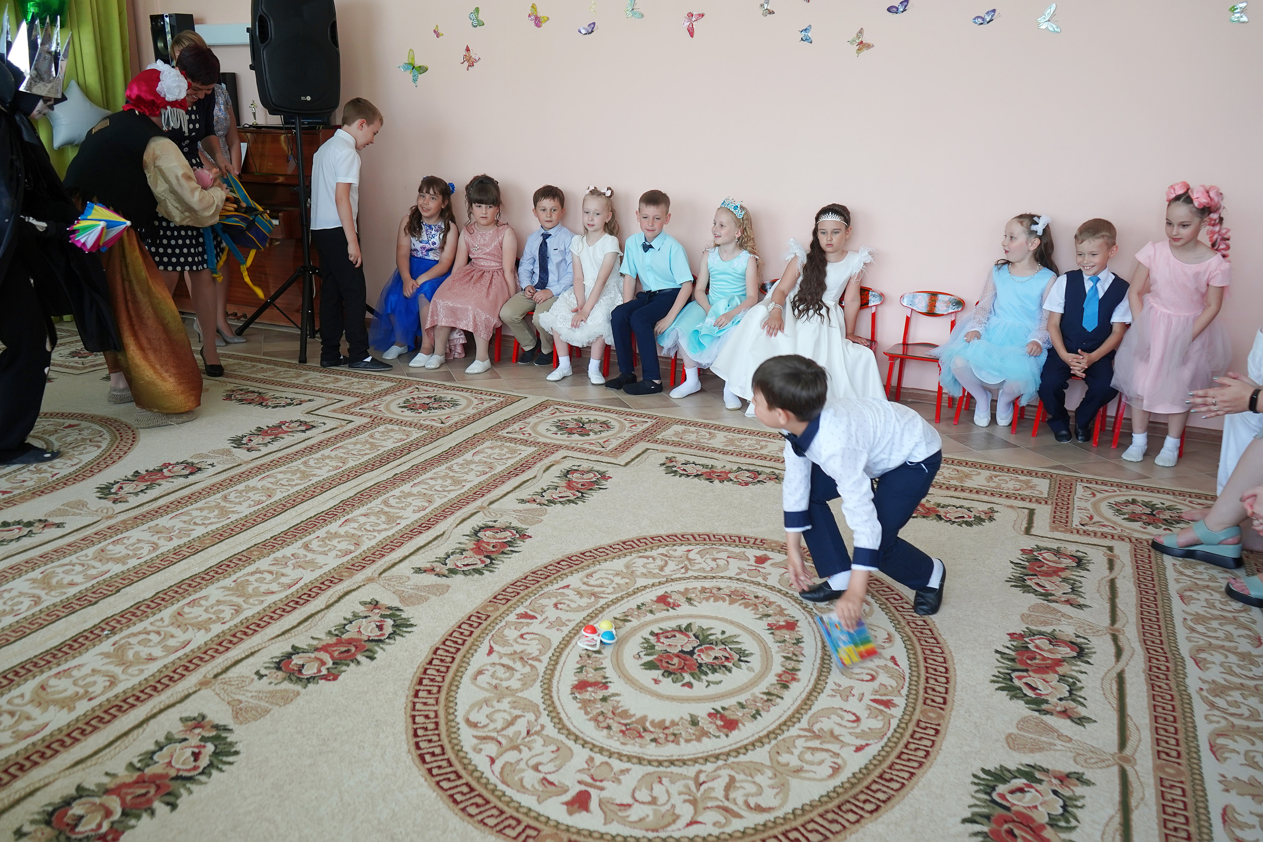 Фотосъемка видеосъёмка фотограф видеооператор новогодних утренников  в. Фотограф, видеооператор Нина Коршунова