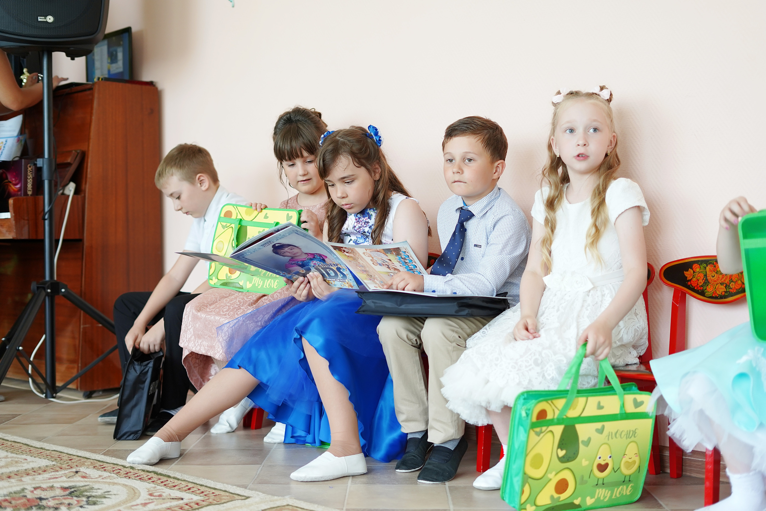 Фотосъемка видеосъёмка фотограф видеооператор новогодних утренников  в. Фотограф, видеооператор Нина Коршунова