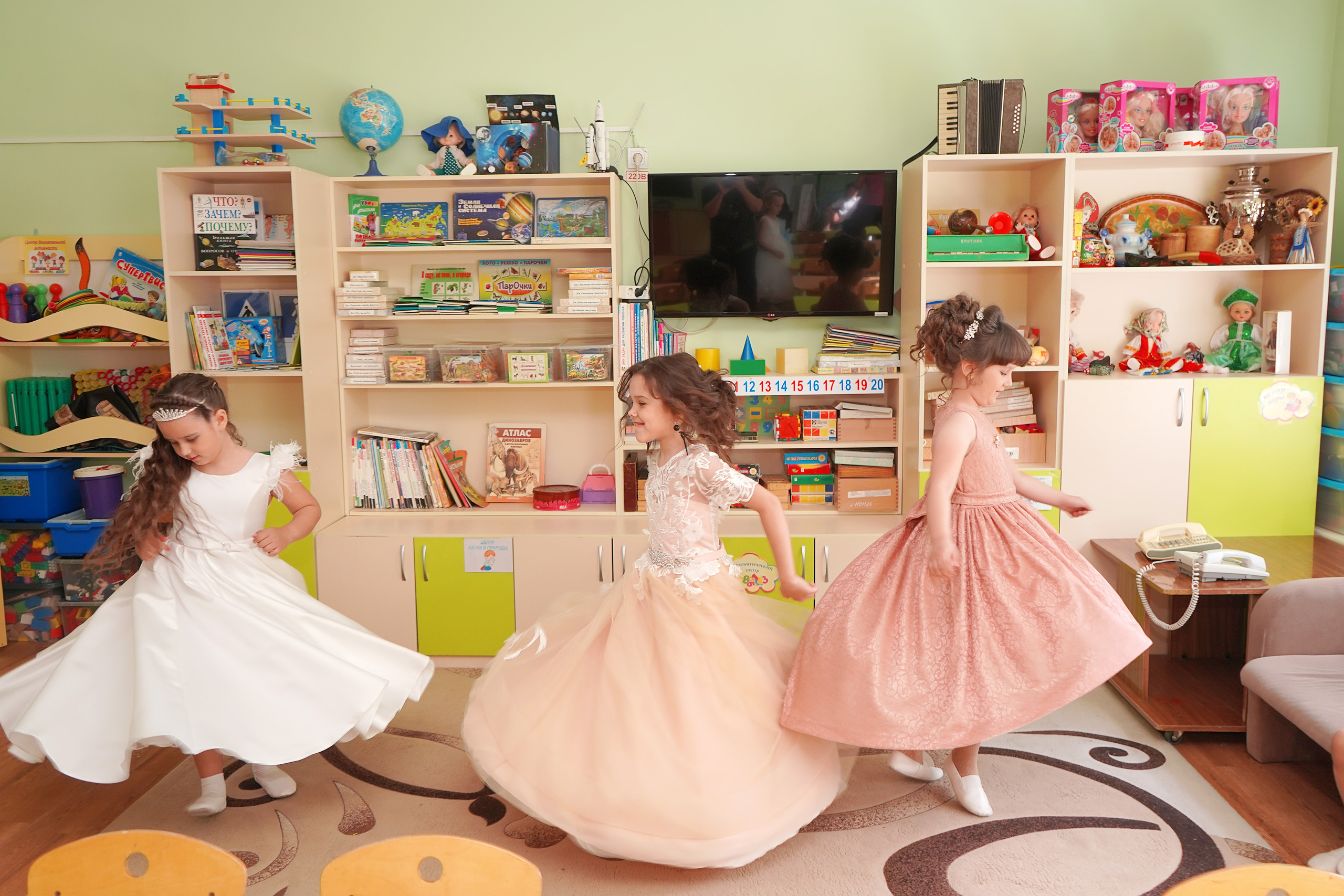 Фотосъемка видеосъёмка фотограф видеооператор новогодних утренников  в. Фотограф, видеооператор Нина Коршунова