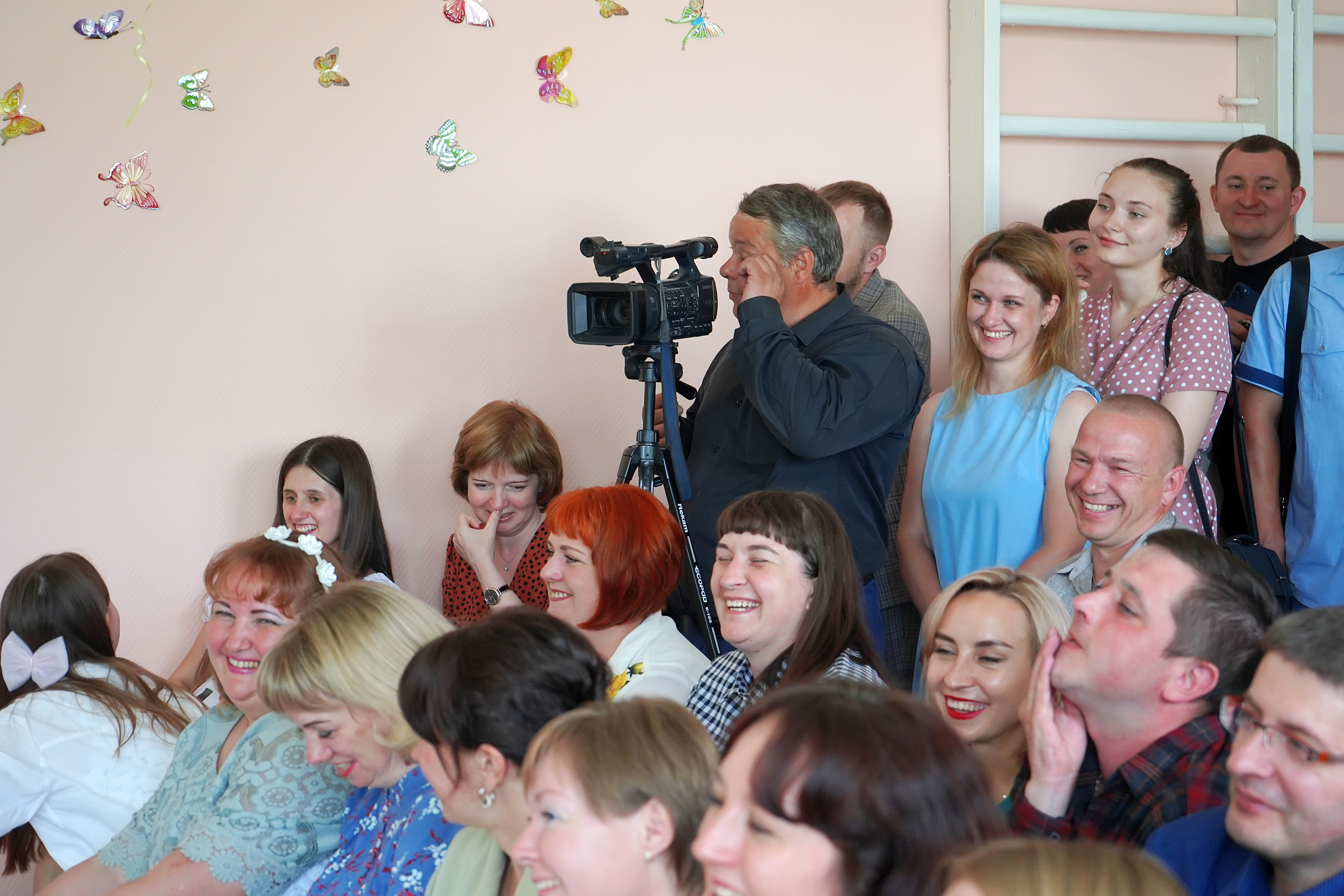 Фотосъемка видеосъёмка фотограф видеооператор новогодних утренников  в. Фотограф, видеооператор Нина Коршунова