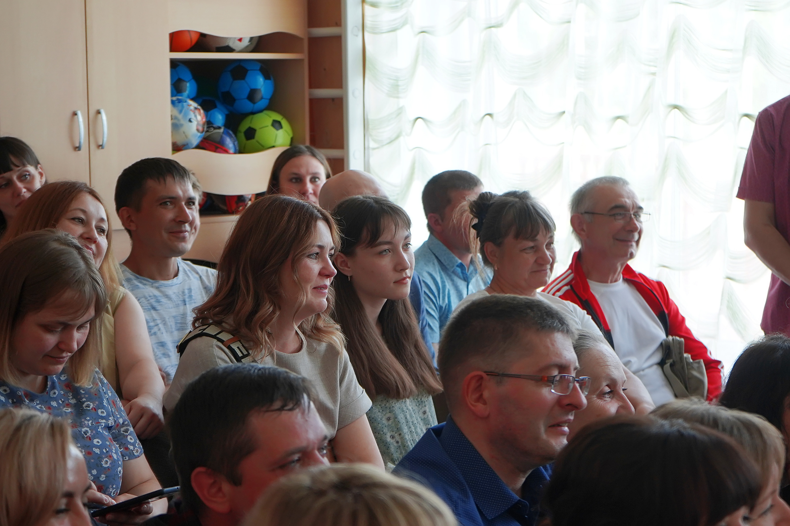 Фотосъемка видеосъёмка фотограф видеооператор новогодних утренников  в. Фотограф, видеооператор Нина Коршунова