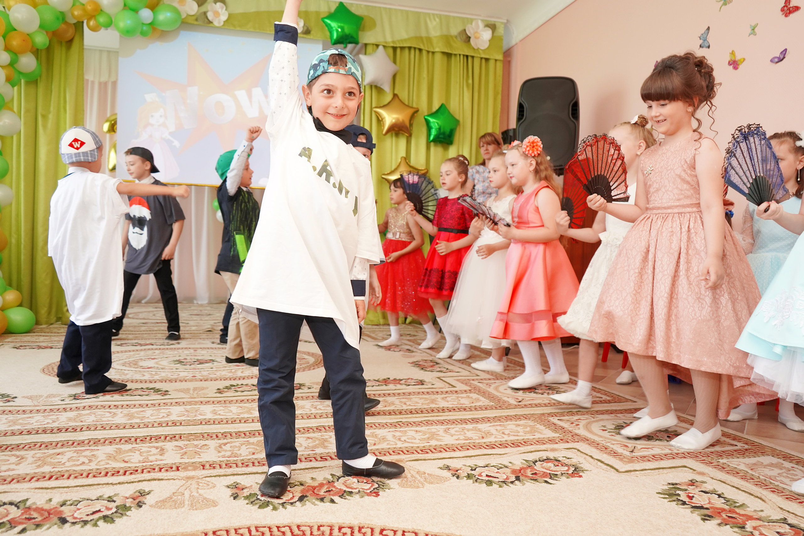 Фотосъемка видеосъёмка фотограф видеооператор новогодних утренников  в. Фотограф, видеооператор Нина Коршунова