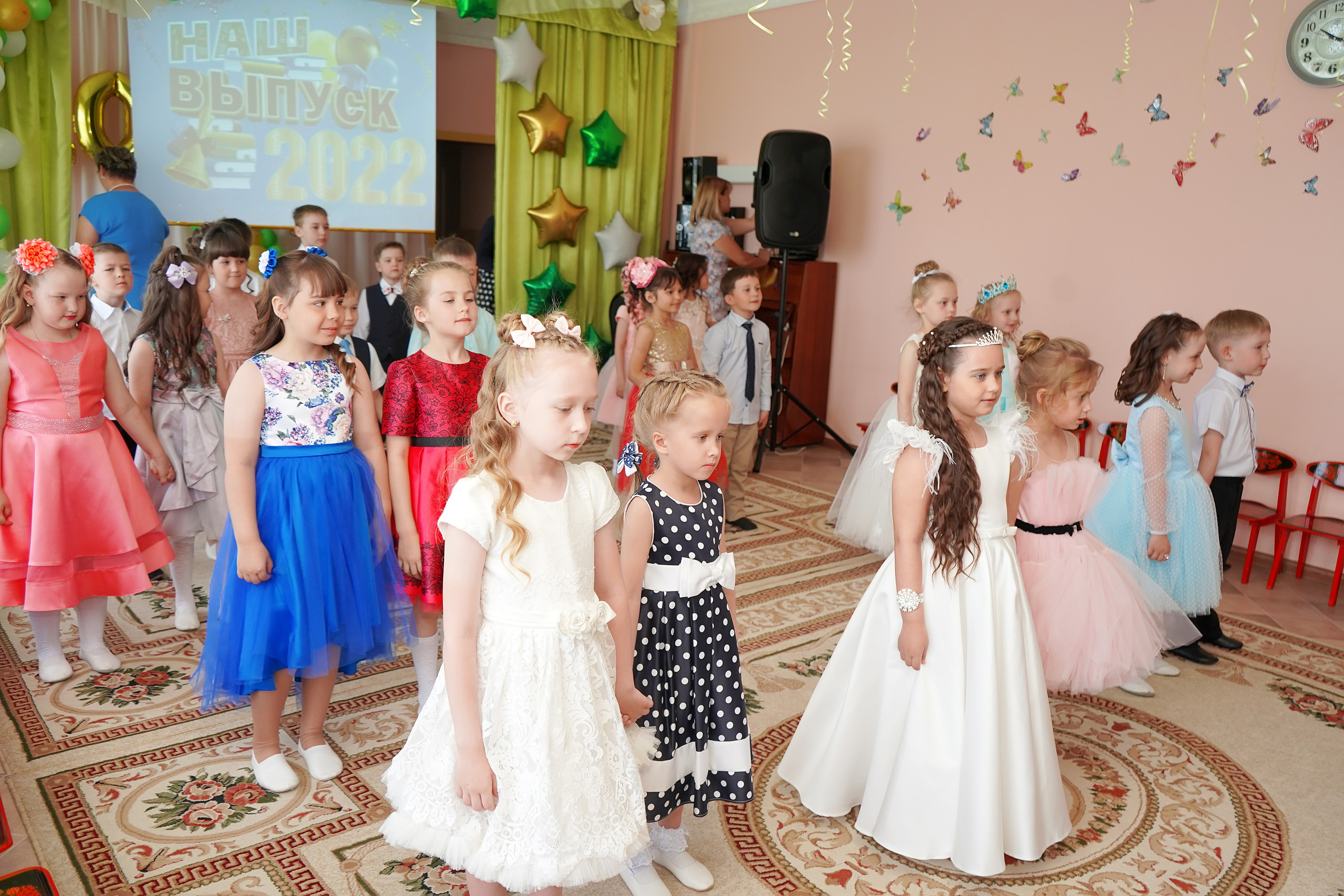 Фотосъемка видеосъёмка фотограф видеооператор новогодних утренников  в. Фотограф, видеооператор Нина Коршунова