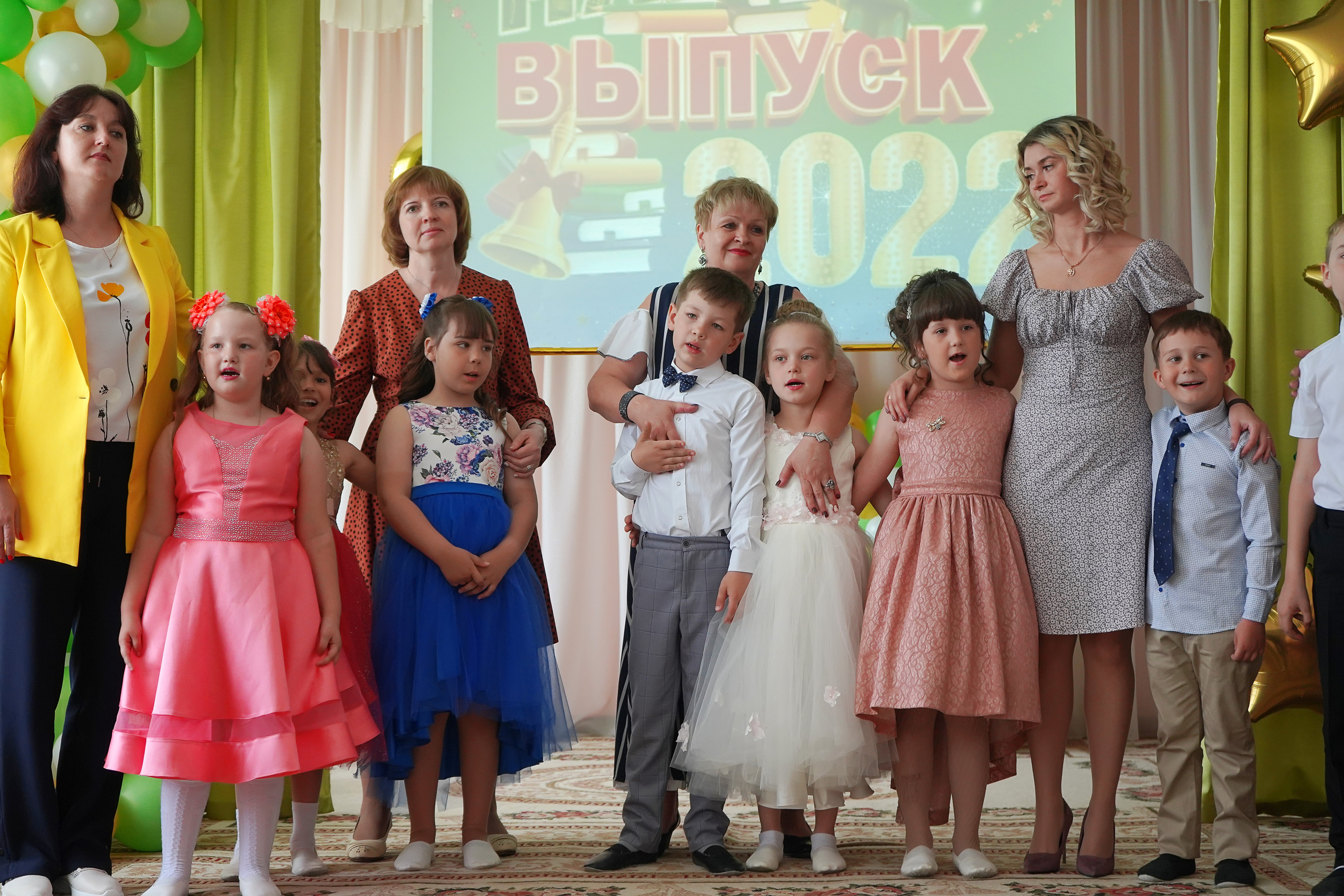 Фотосъемка видеосъёмка фотограф видеооператор новогодних утренников  в. Фотограф, видеооператор Нина Коршунова