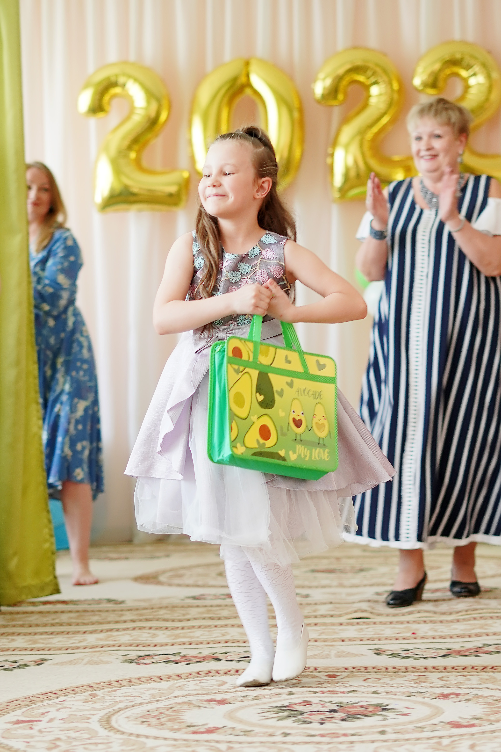 Фотосъемка видеосъёмка фотограф видеооператор новогодних утренников  в. Фотограф, видеооператор Нина Коршунова