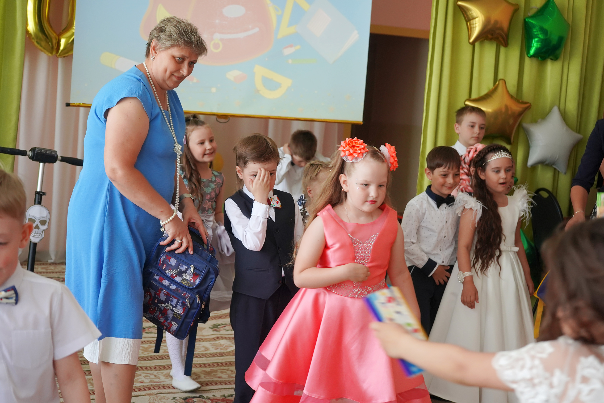 Фотосъемка видеосъёмка фотограф видеооператор новогодних утренников  в. Фотограф, видеооператор Нина Коршунова