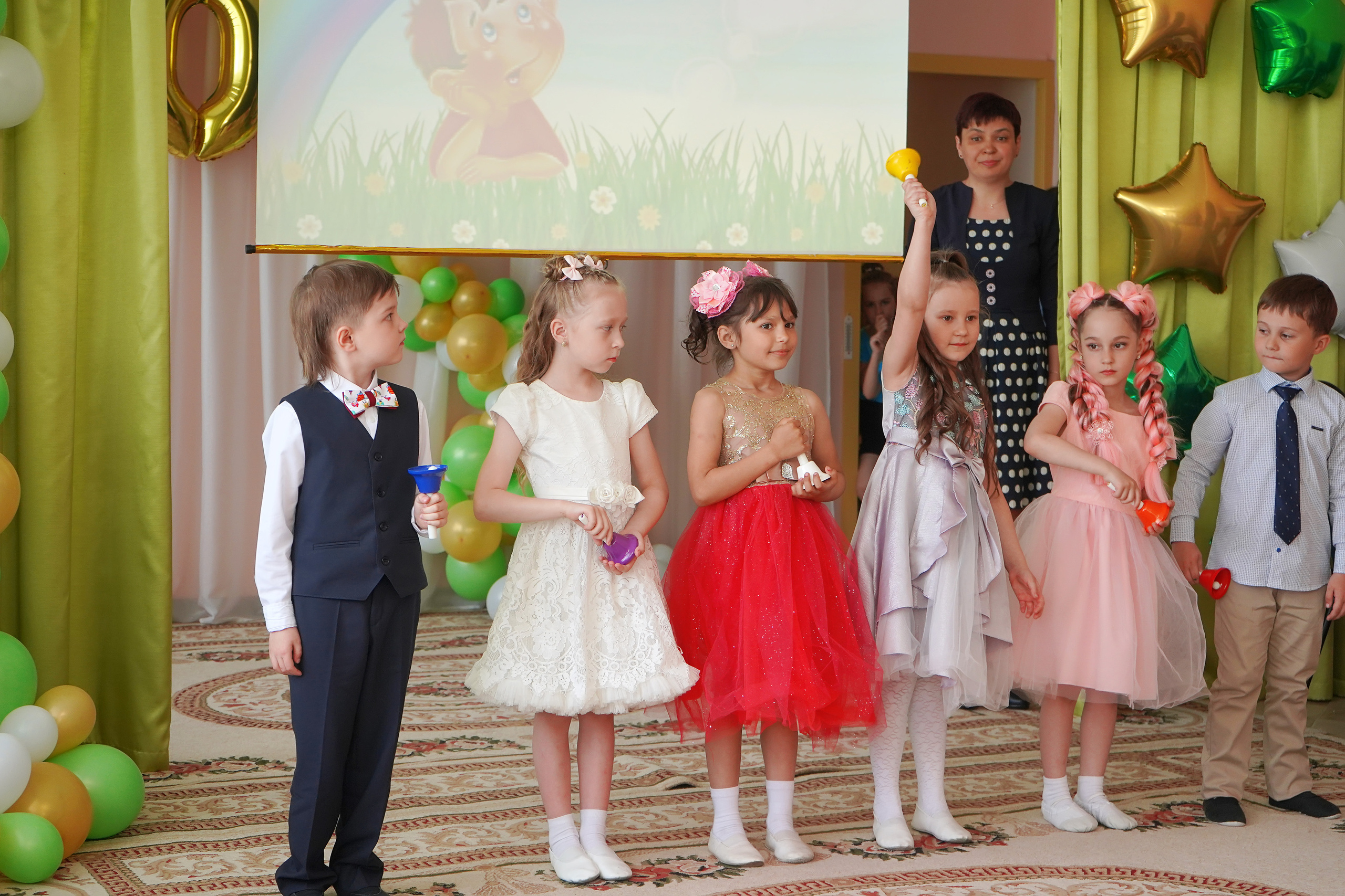 Фотосъемка видеосъёмка фотограф видеооператор новогодних утренников  в. Фотограф, видеооператор Нина Коршунова