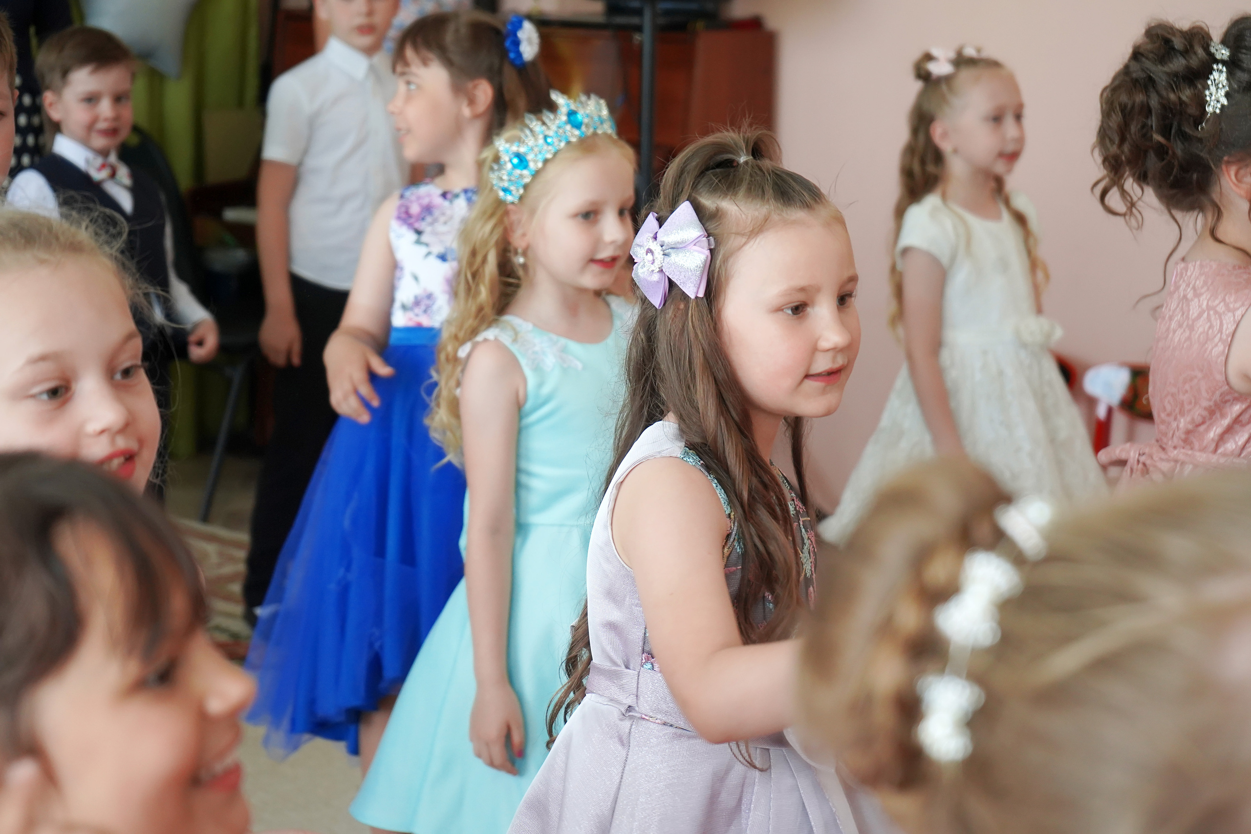 Фотосъемка видеосъёмка фотограф видеооператор новогодних утренников  в. Фотограф, видеооператор Нина Коршунова