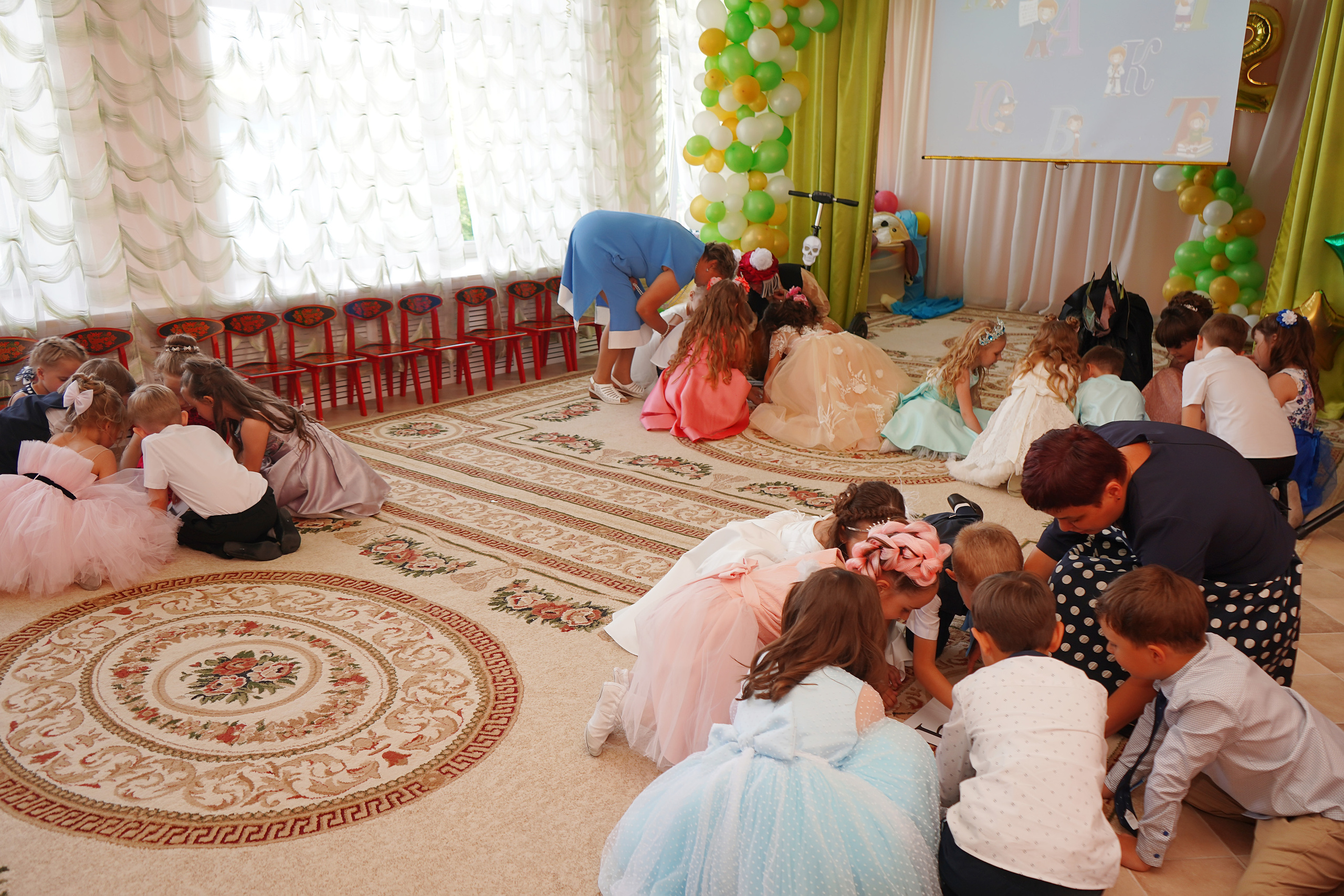 Фотосъемка видеосъёмка фотограф видеооператор новогодних утренников  в. Фотограф, видеооператор Нина Коршунова