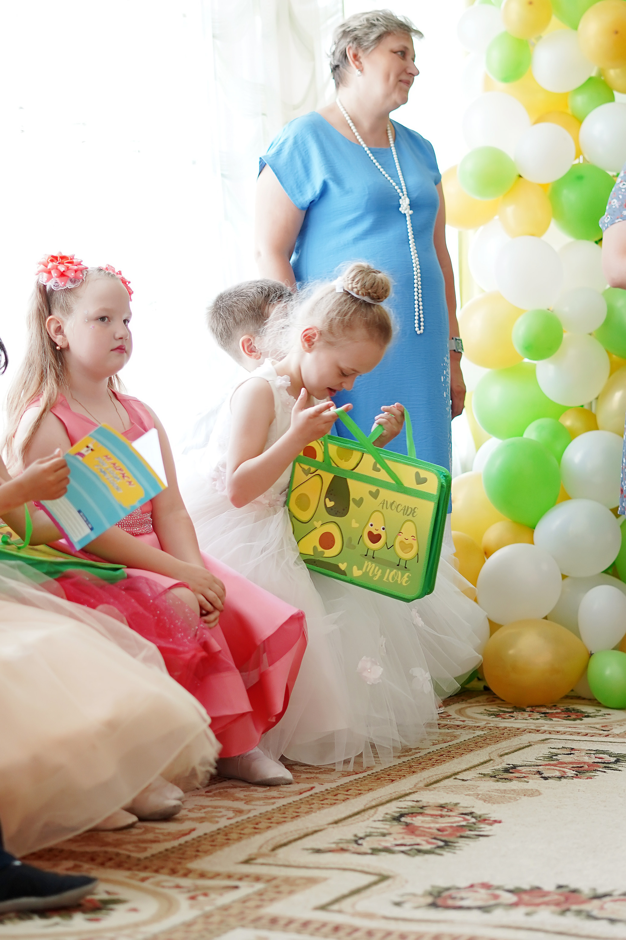 Фотосъемка видеосъёмка фотограф видеооператор новогодних утренников  в. Фотограф, видеооператор Нина Коршунова