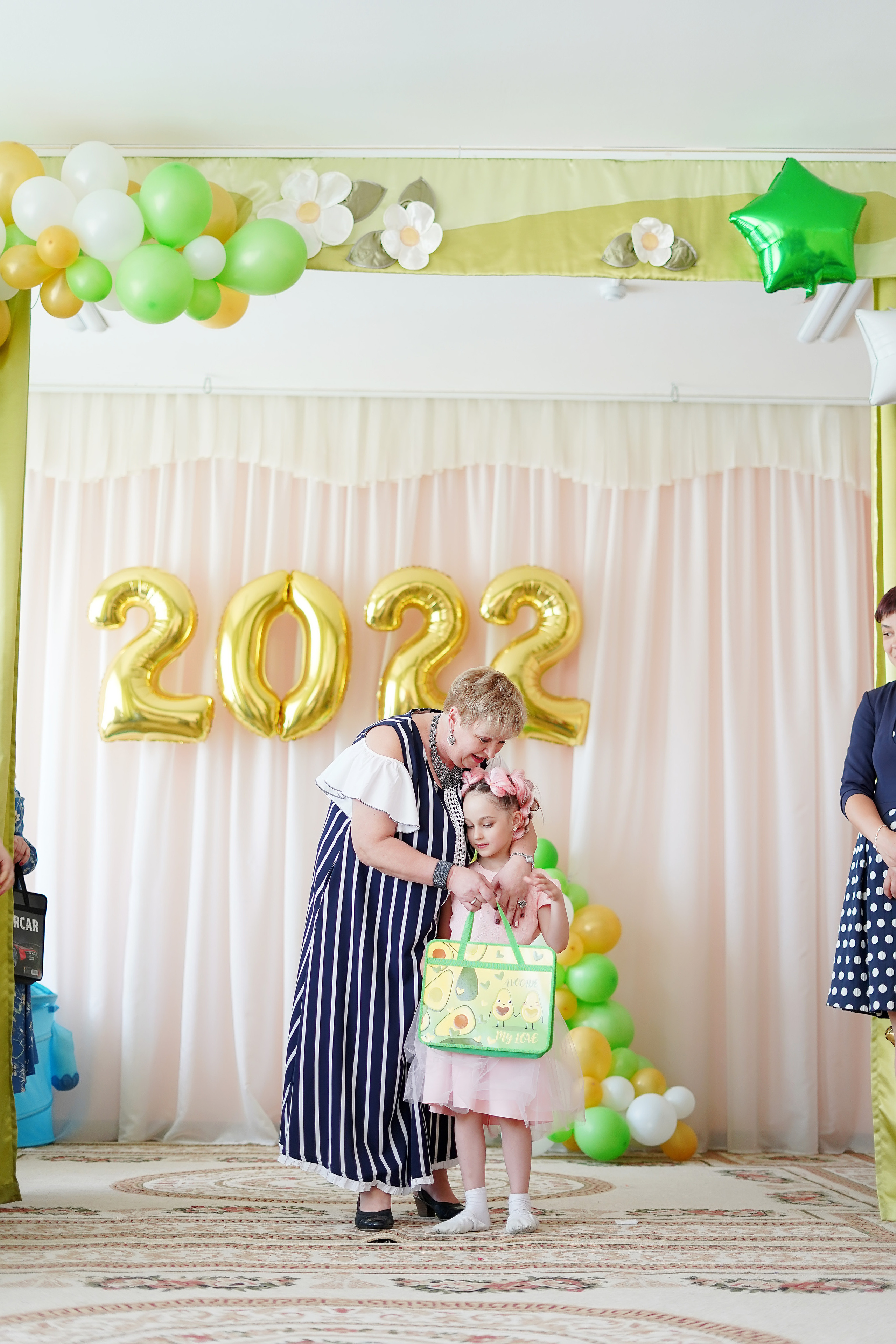 Фотосъемка видеосъёмка фотограф видеооператор новогодних утренников  в. Фотограф, видеооператор Нина Коршунова