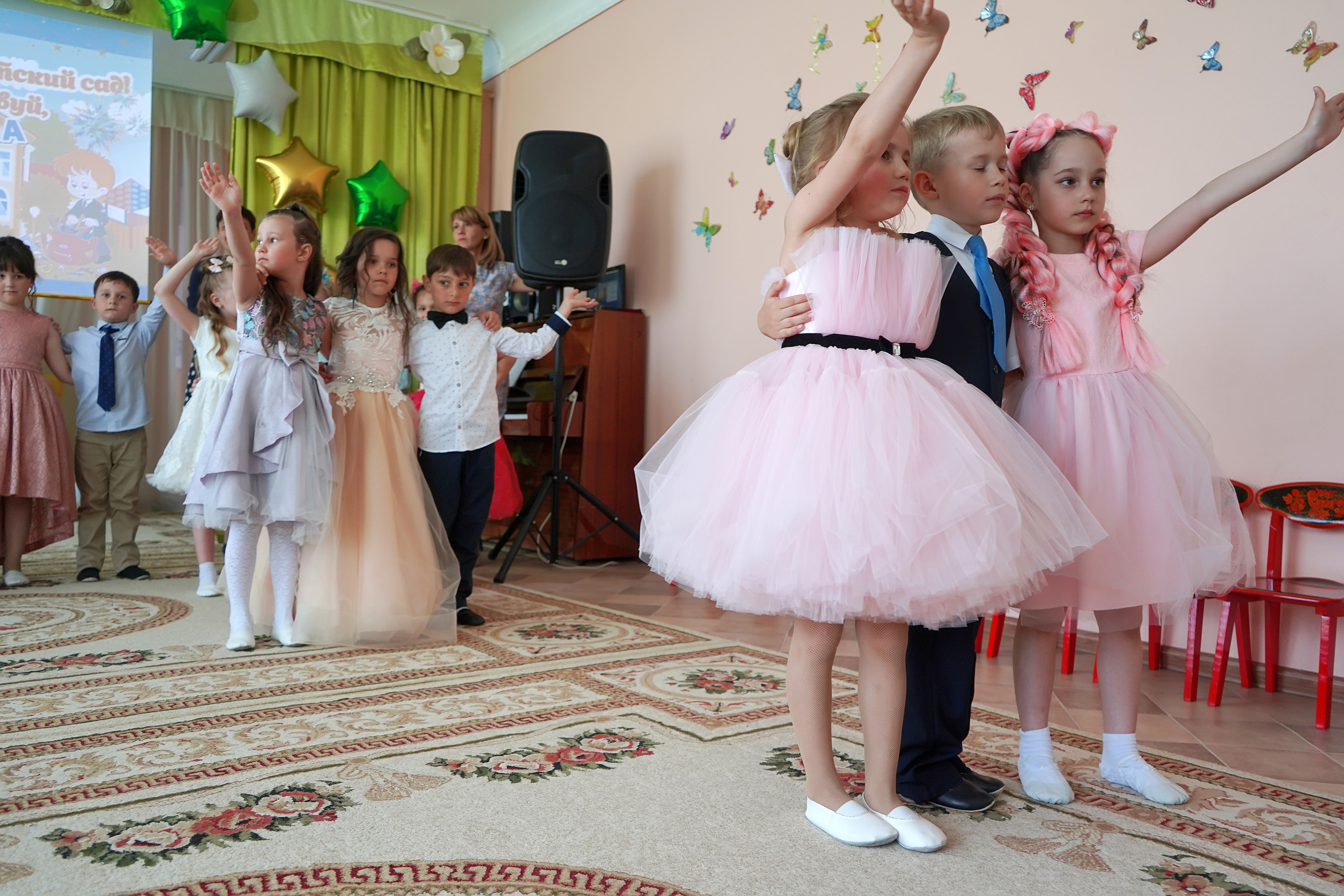 Фотосъемка видеосъёмка фотограф видеооператор новогодних утренников  в. Фотограф, видеооператор Нина Коршунова