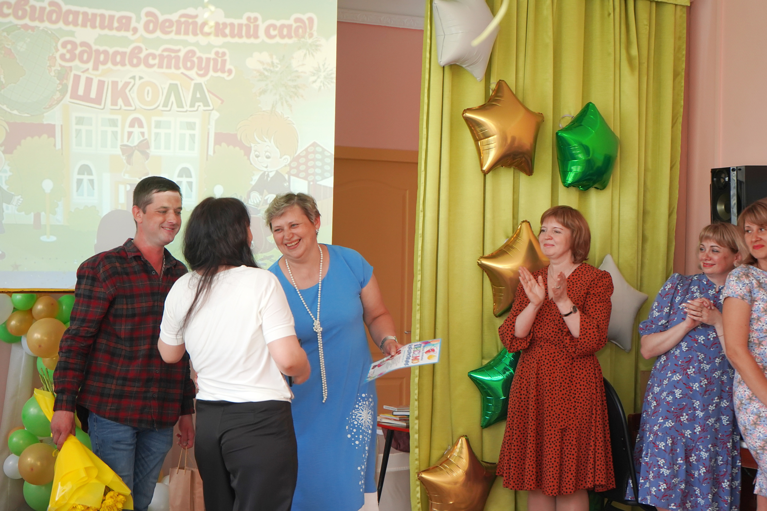 Фотосъемка видеосъёмка фотограф видеооператор новогодних утренников  в. Фотограф, видеооператор Нина Коршунова