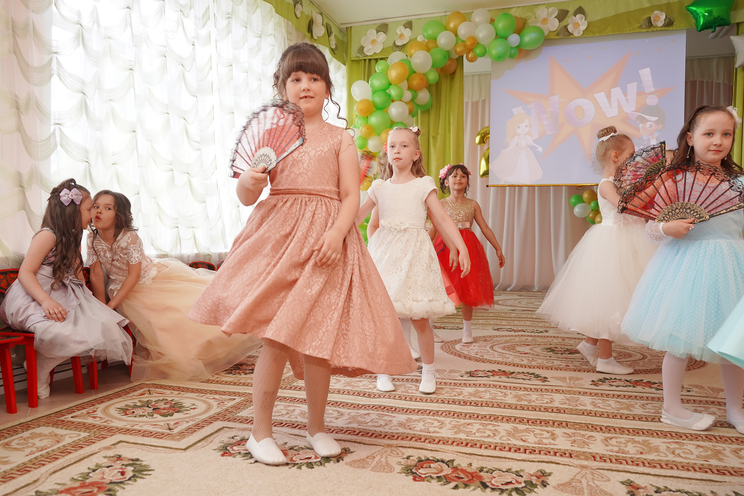 Фотосъемка видеосъёмка фотограф видеооператор новогодних утренников  в. Фотограф, видеооператор Нина Коршунова