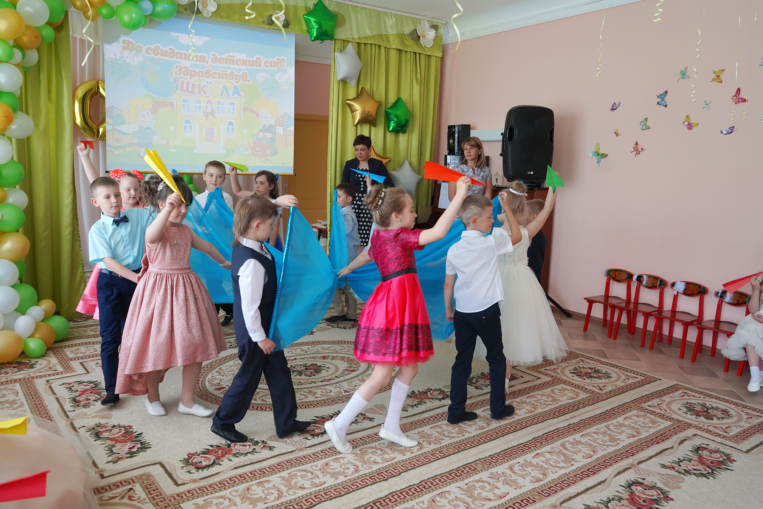 Фотосъемка видеосъёмка фотограф видеооператор новогодних утренников  в. Фотограф, видеооператор Нина Коршунова