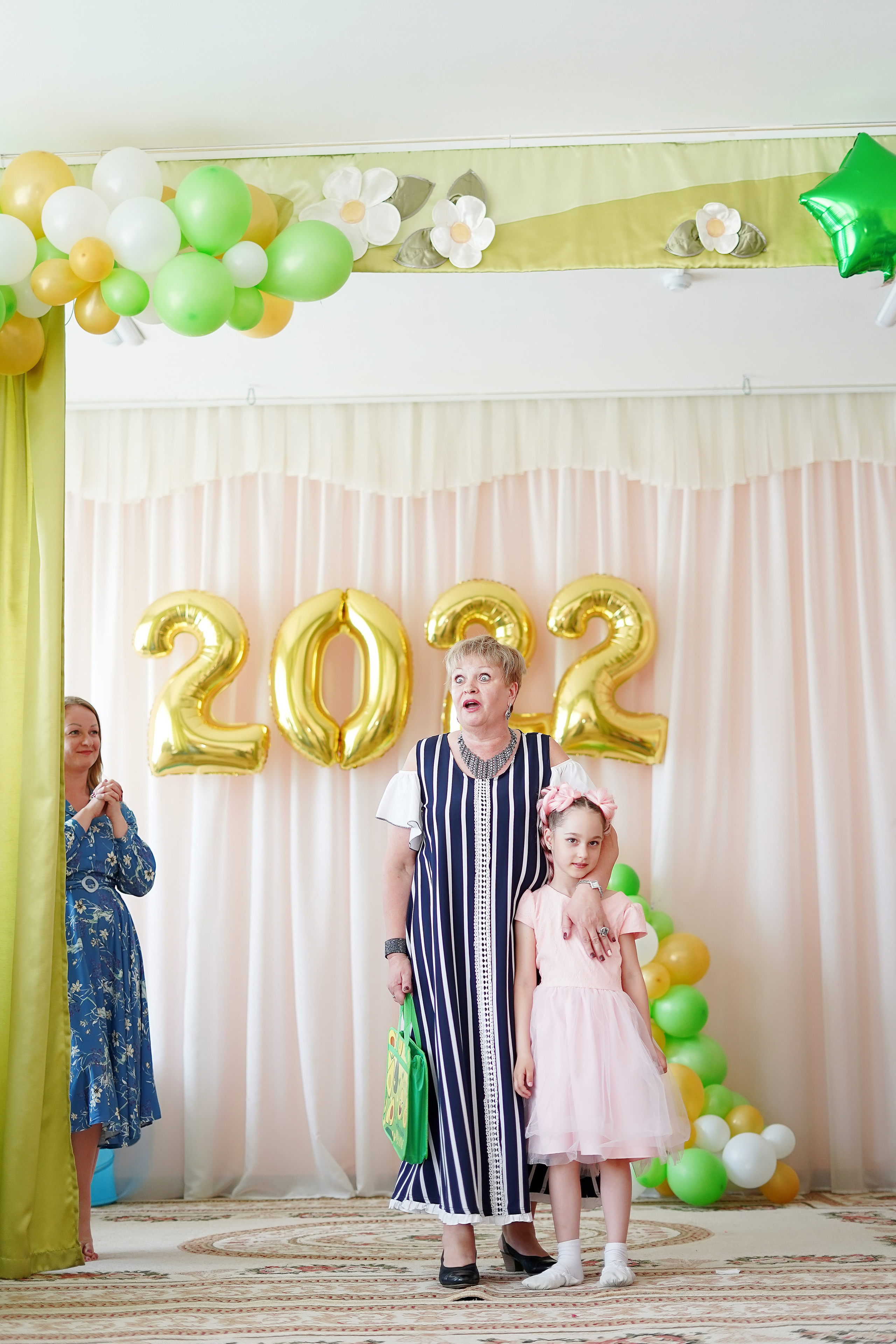 Фотосъемка видеосъёмка фотограф видеооператор новогодних утренников  в. Фотограф, видеооператор Нина Коршунова