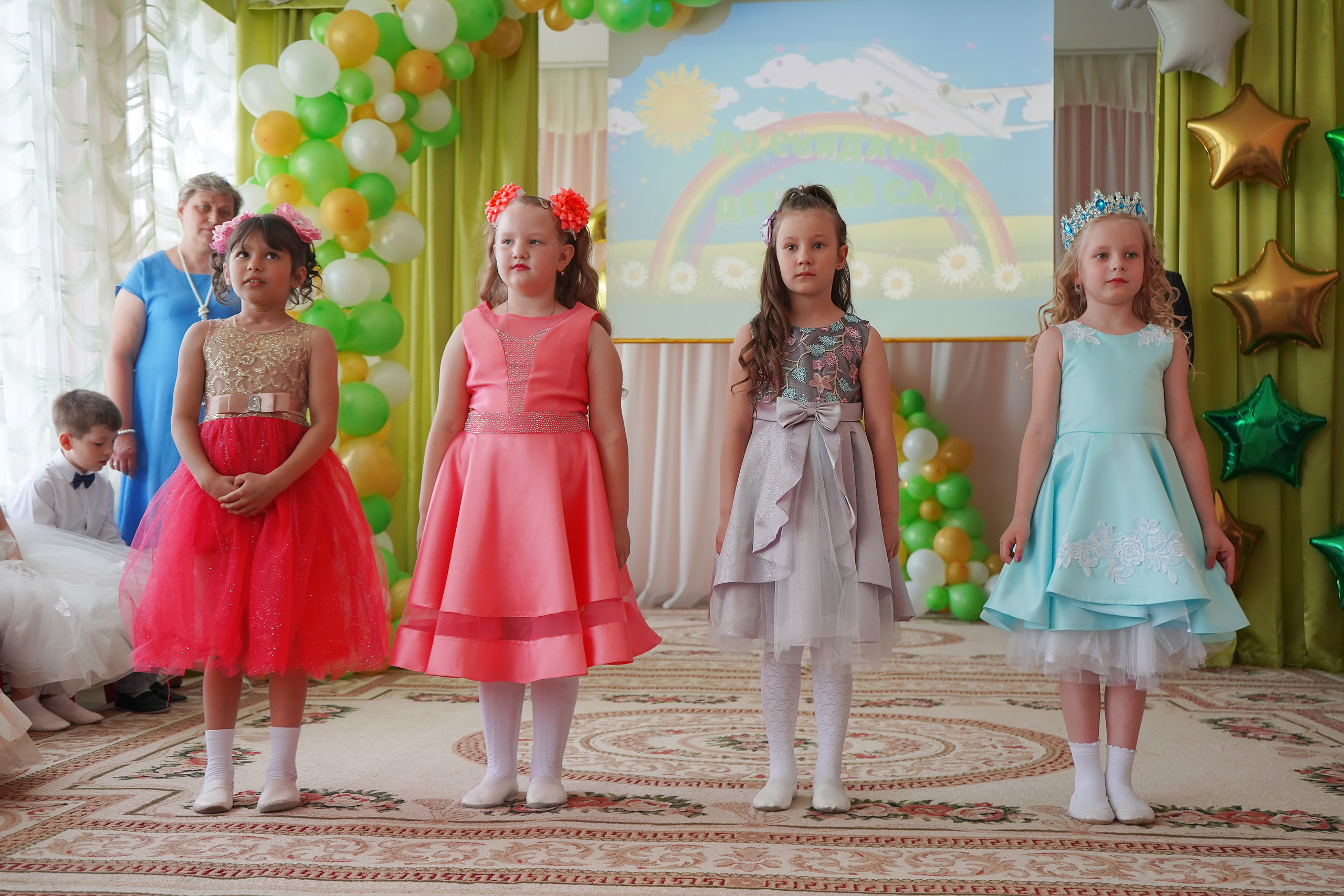 Фотосъемка видеосъёмка фотограф видеооператор новогодних утренников  в. Фотограф, видеооператор Нина Коршунова