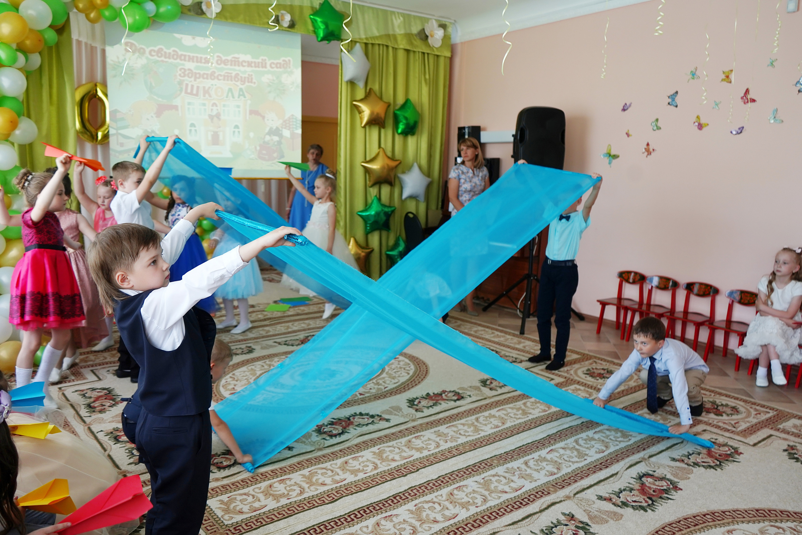 Фотосъемка видеосъёмка фотограф видеооператор новогодних утренников  в. Фотограф, видеооператор Нина Коршунова