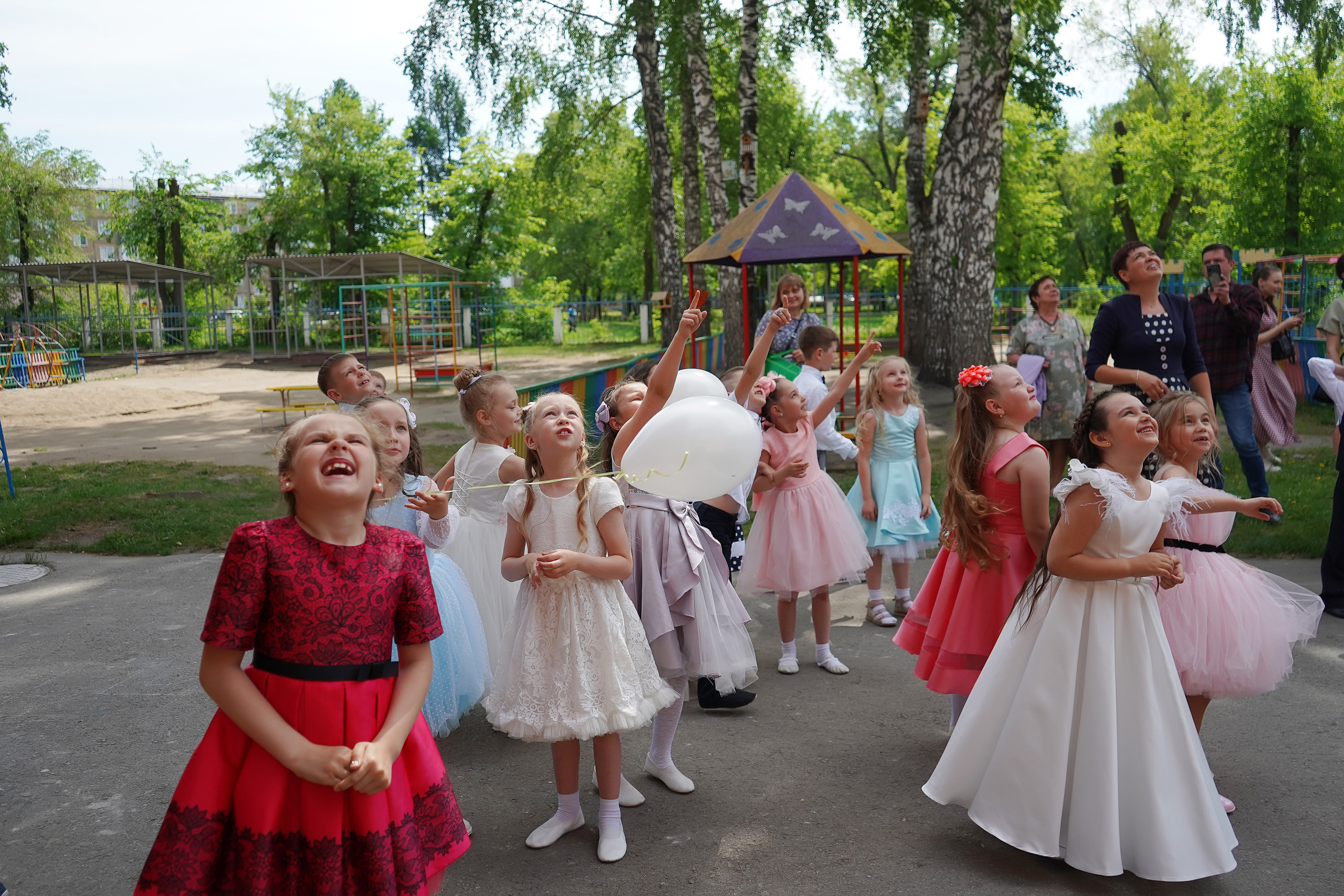 Фотосъемка видеосъёмка фотограф видеооператор новогодних утренников  в. Фотограф, видеооператор Нина Коршунова