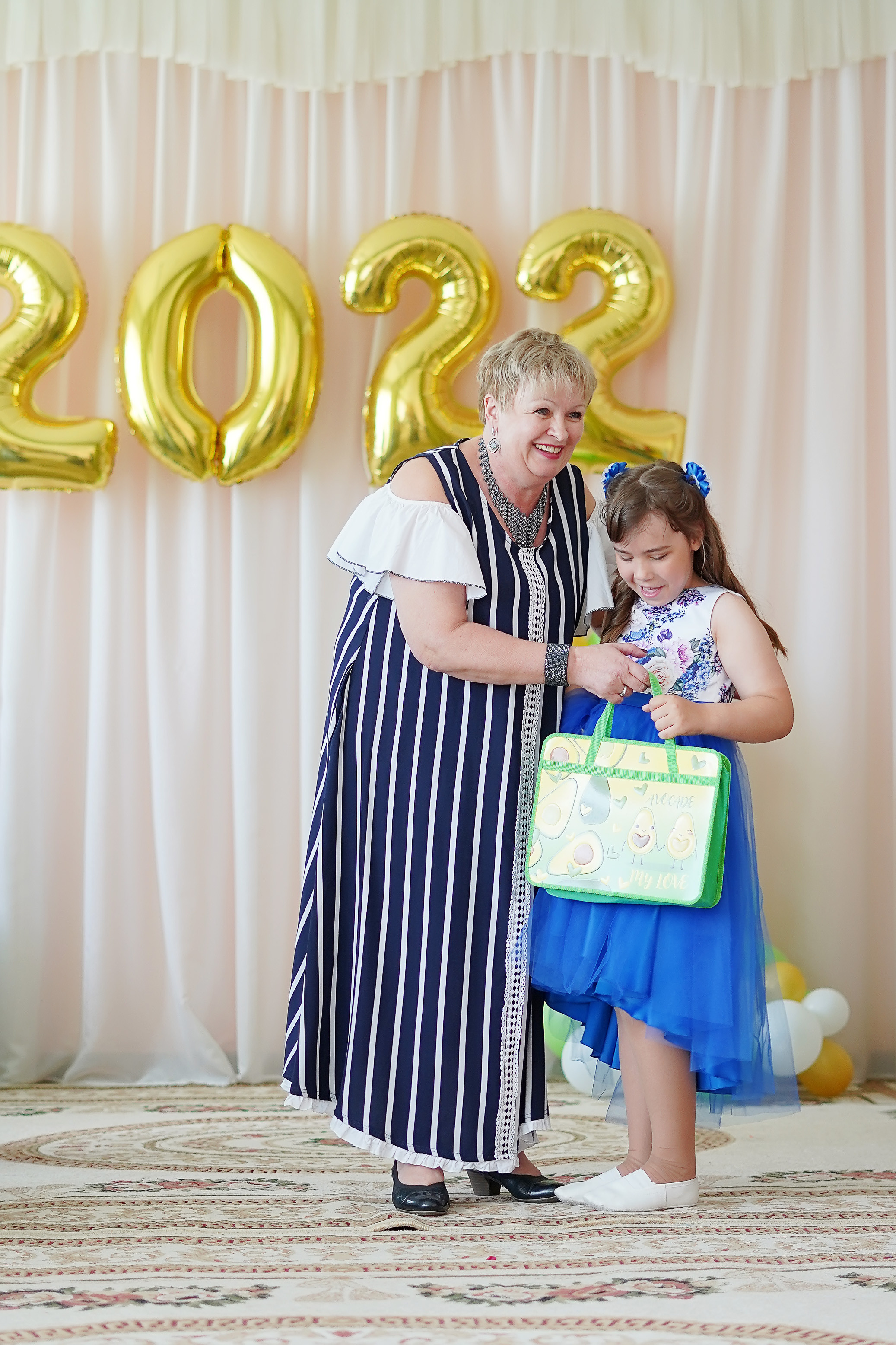 Фотосъемка видеосъёмка фотограф видеооператор новогодних утренников  в. Фотограф, видеооператор Нина Коршунова