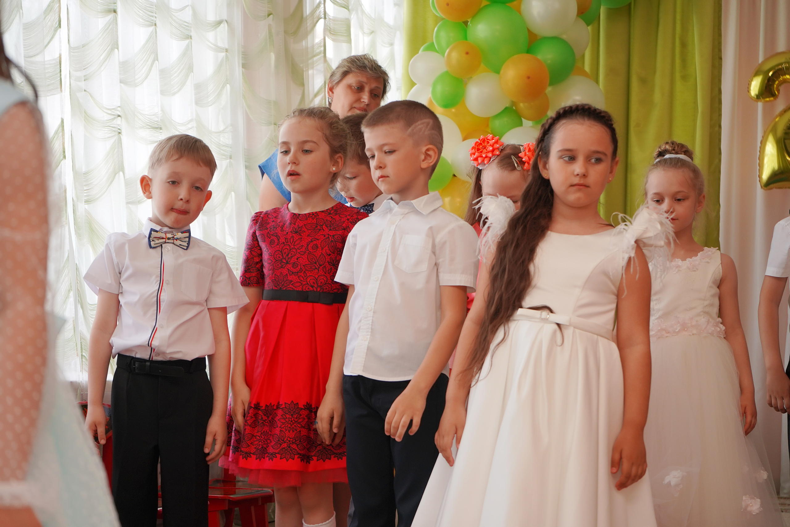 Фотосъемка видеосъёмка фотограф видеооператор новогодних утренников  в. Фотограф, видеооператор Нина Коршунова