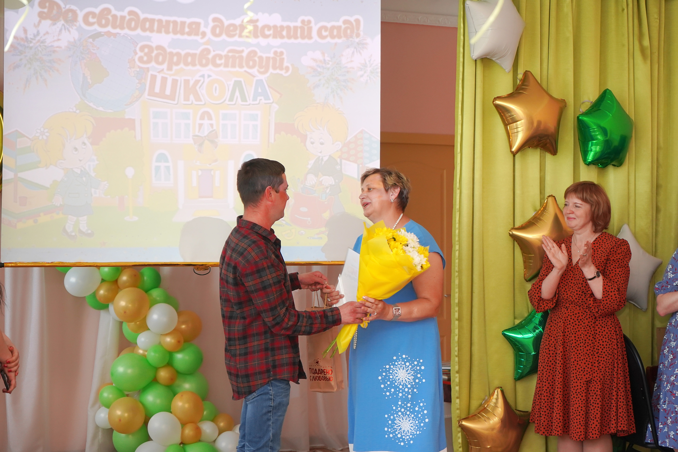 Фотосъемка видеосъёмка фотограф видеооператор новогодних утренников  в. Фотограф, видеооператор Нина Коршунова